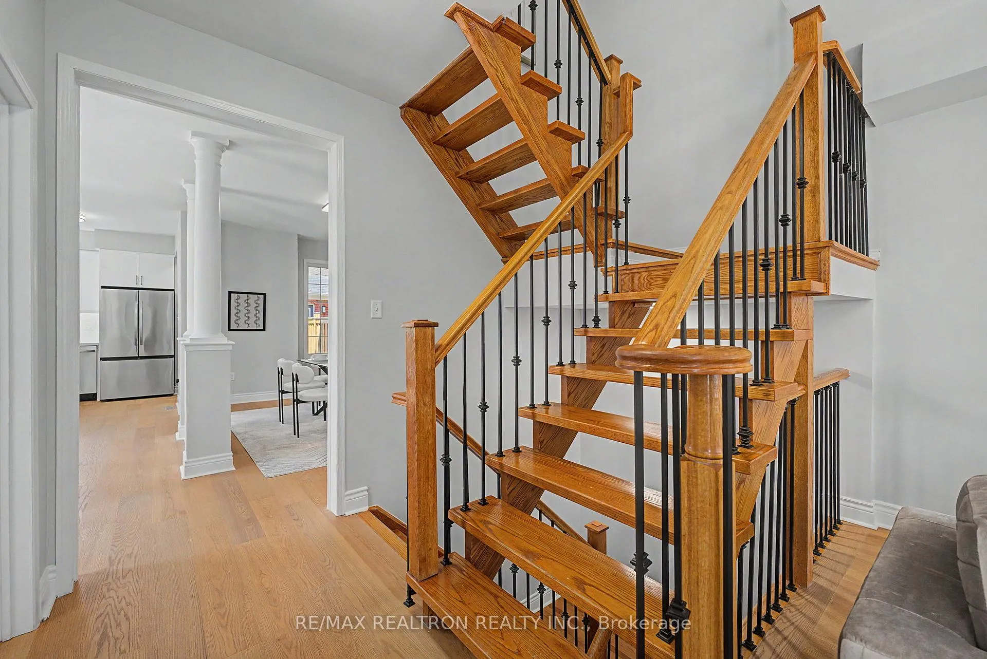 Photo 10 of 6 Northvale Road, Markham, Cornell — HOMEH