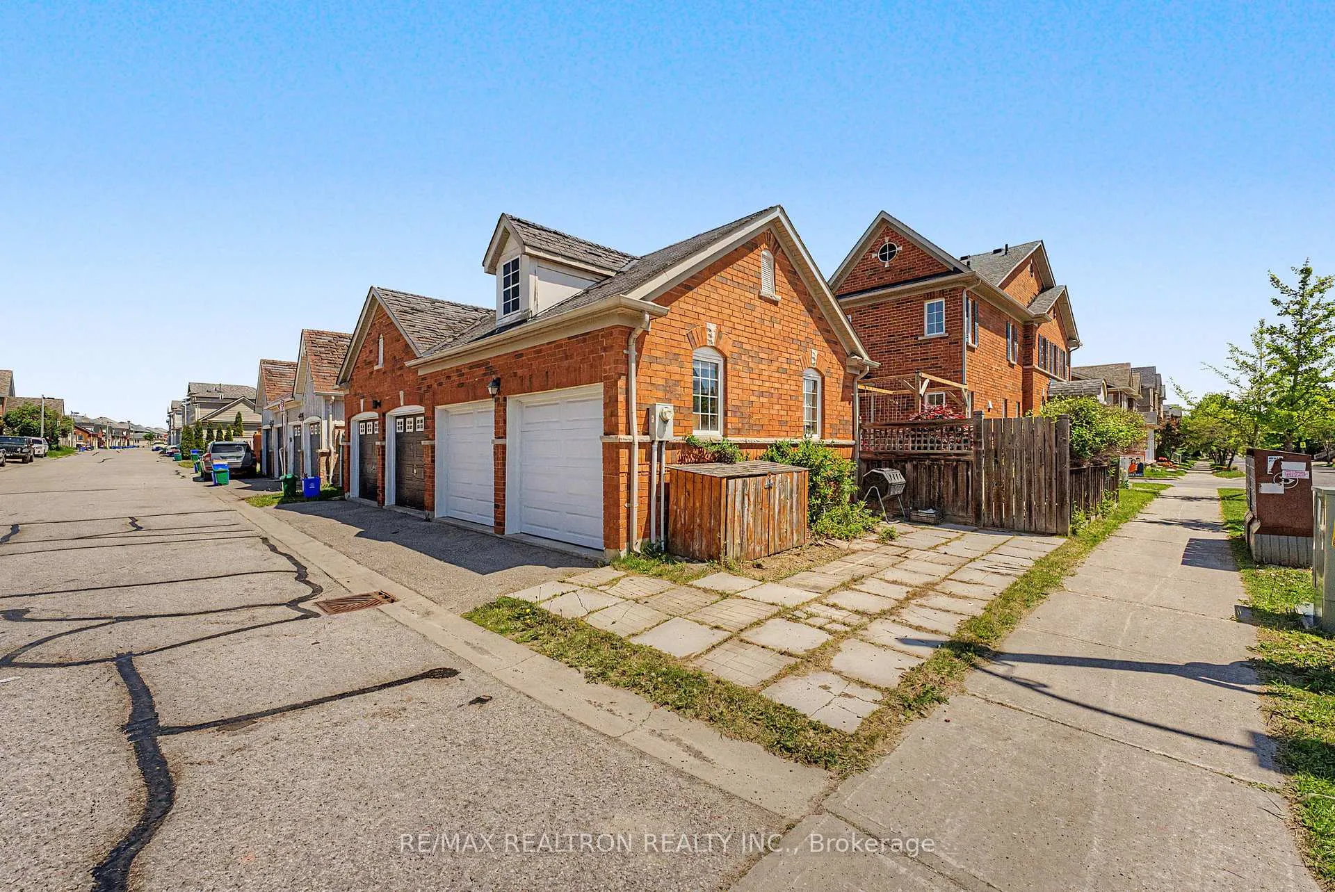 Photo 44 of 6 Northvale Road, Markham, Cornell — HOMEH