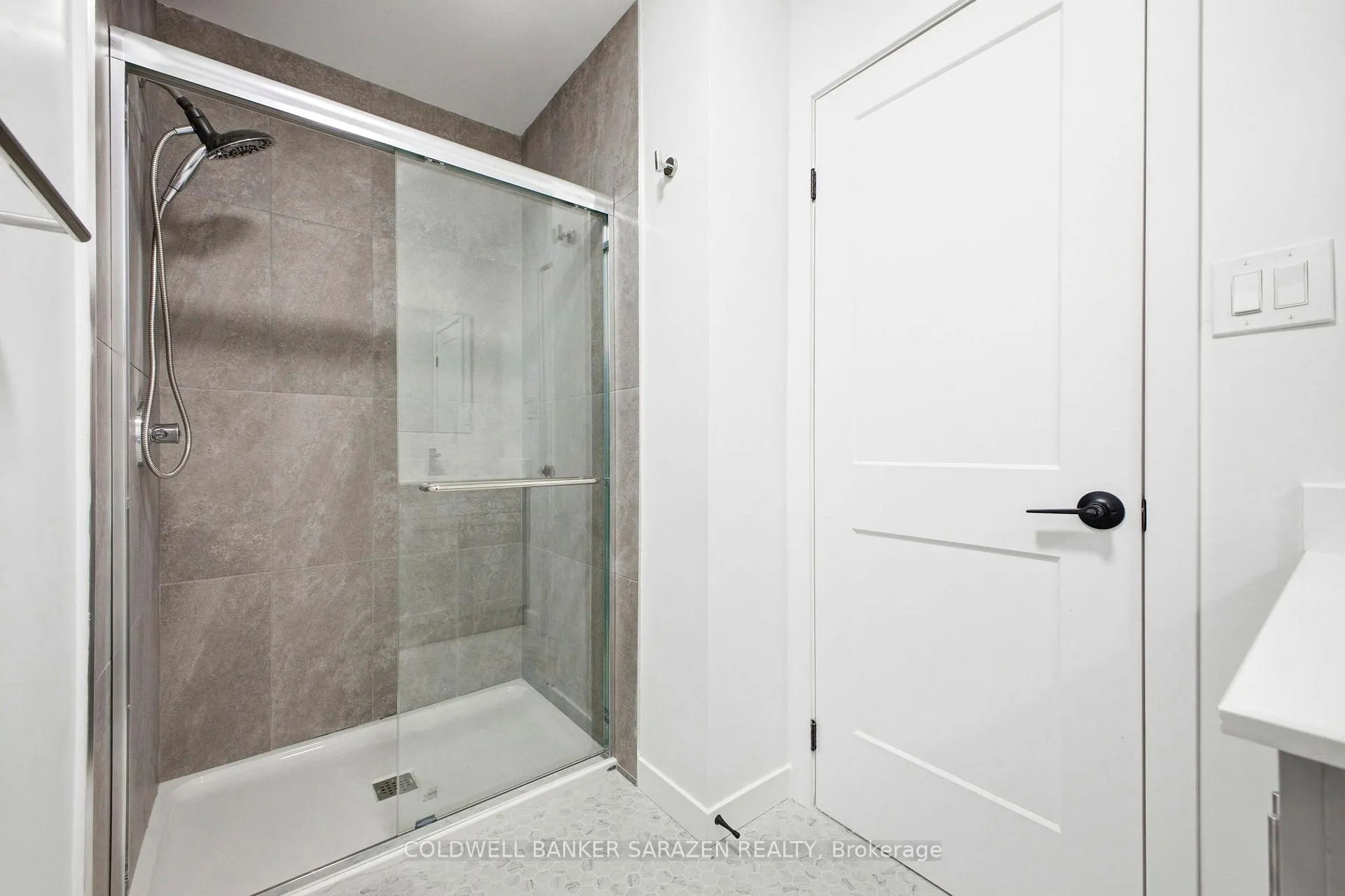 Photo 20 of 74 Shearer Crescent, Ottawa, Kanata - Katimavik — HOMEH