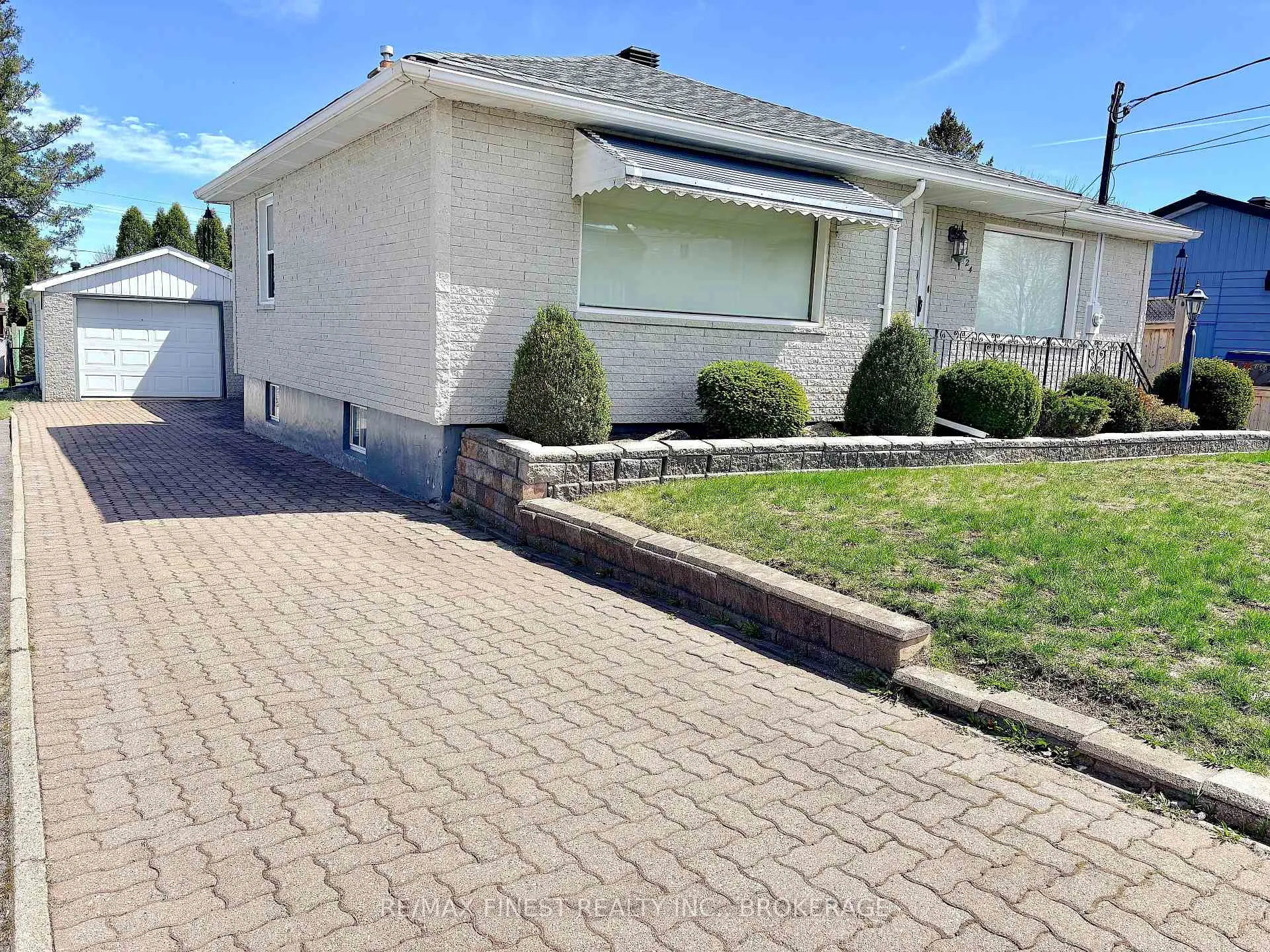 Photo 3 of 224 Danis Avenue, Cornwall — HOMEH