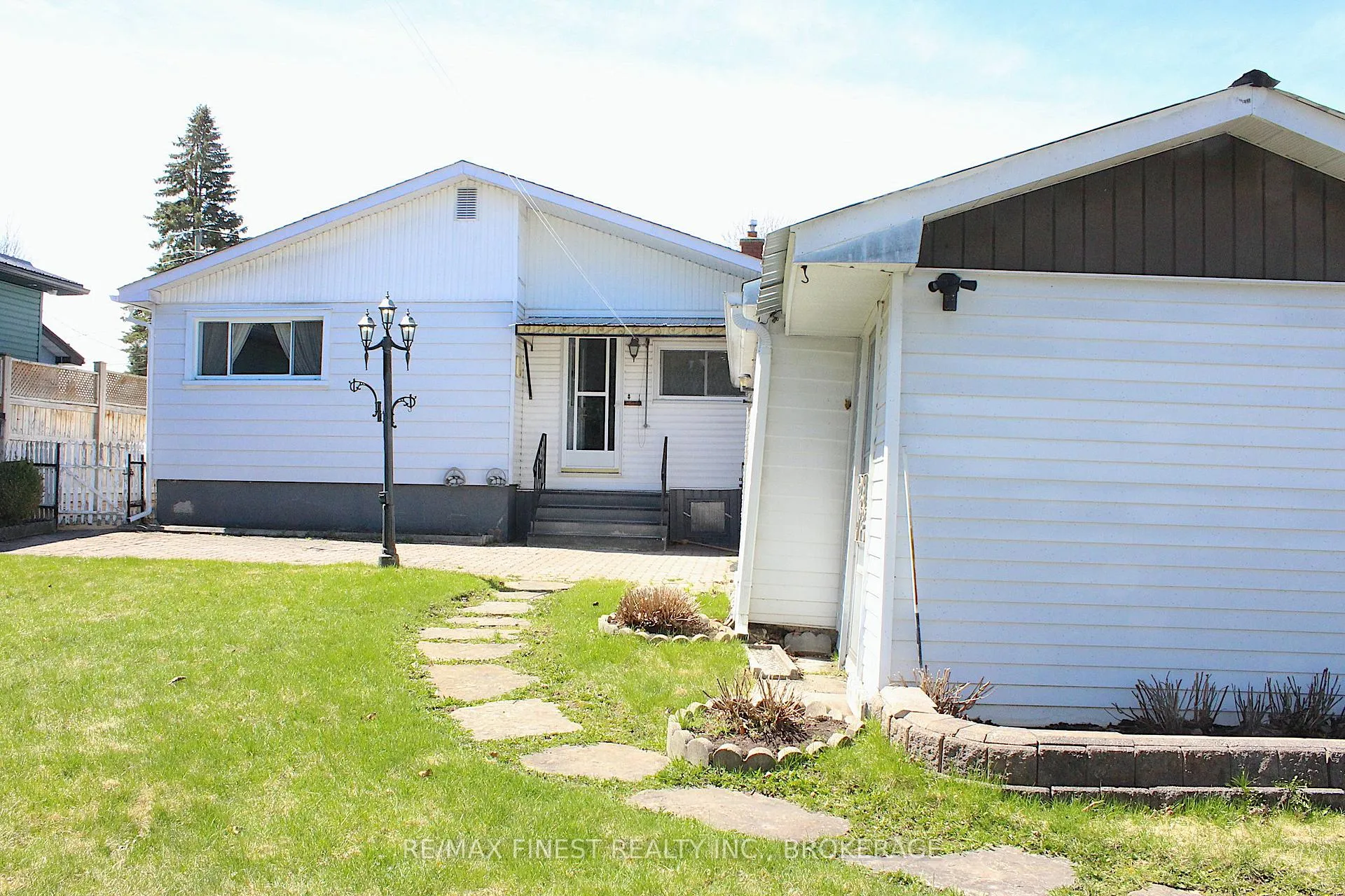 Photo 29 of 224 Danis Avenue, Cornwall — HOMEH