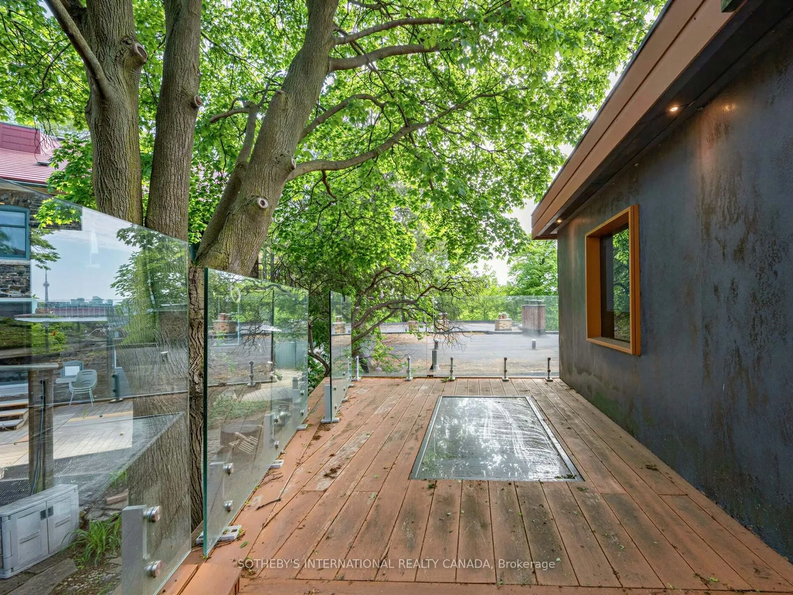 Photo 28 of 32 Regal Road, Toronto, Corso Italia-Davenport — HOMEH
