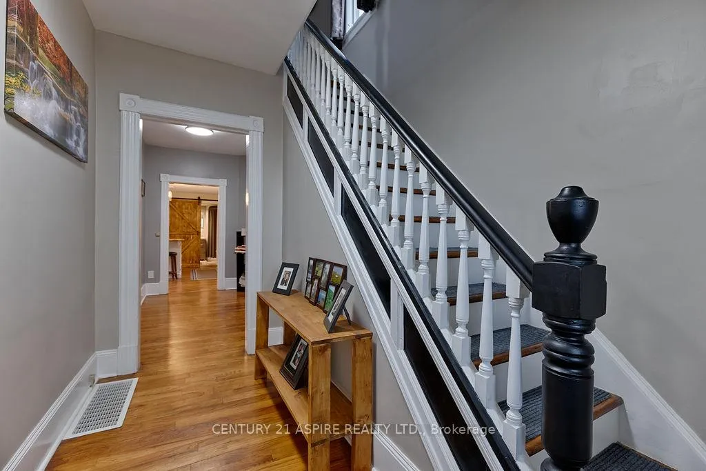 Photo 3 of 391 Third Avenue, Pembroke — HOMEH