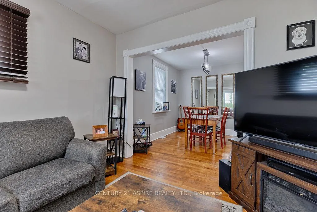 Photo 6 of 391 Third Avenue, Pembroke — HOMEH