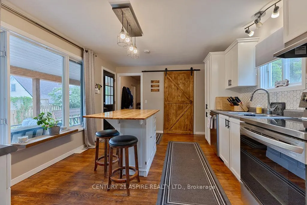 Photo 16 of 391 Third Avenue, Pembroke — HOMEH