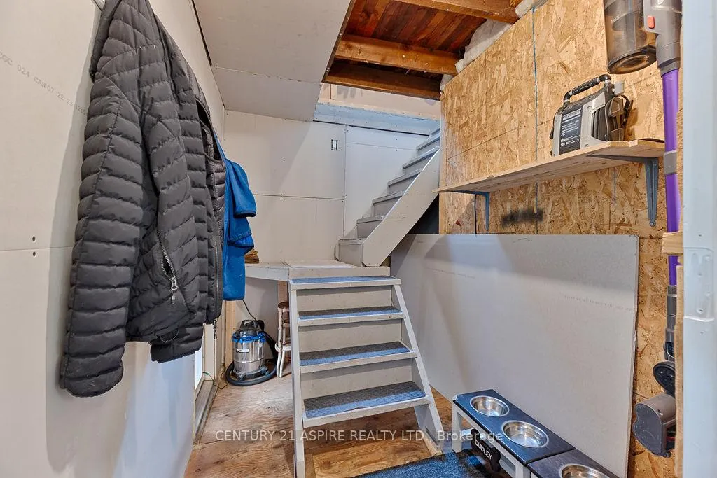 Photo 17 of 391 Third Avenue, Pembroke — HOMEH
