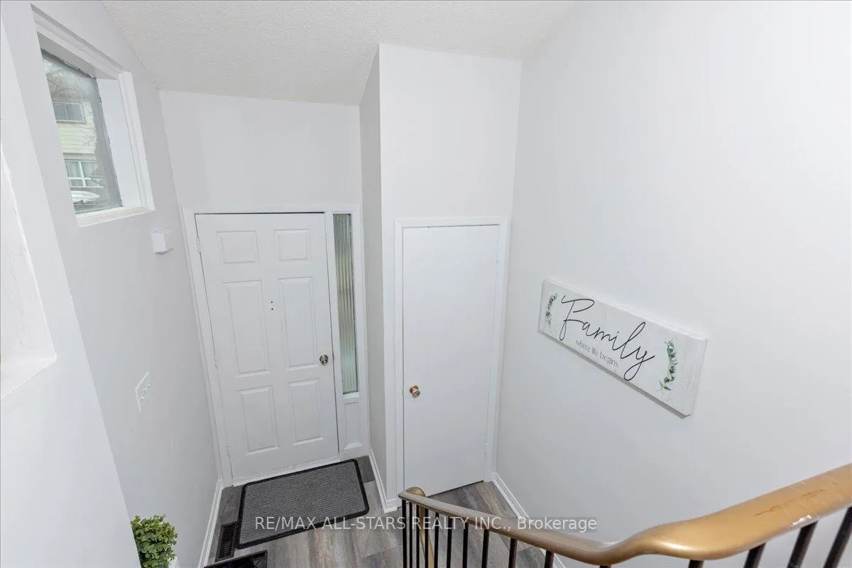 Photo 16 of Unit B11, 63 Ferris Lane, Barrie, Cundles East — HOMEH