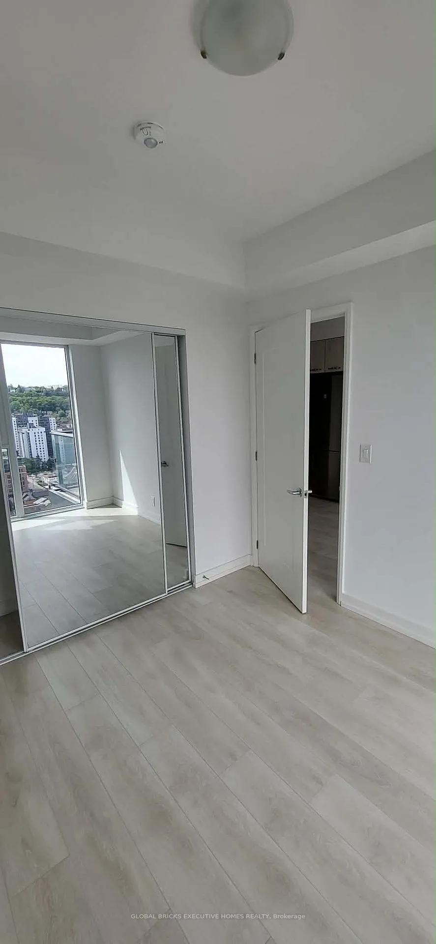 Photo 5 of Unit 2311, 75 James Street, Hamilton, Corktown — HOMEH