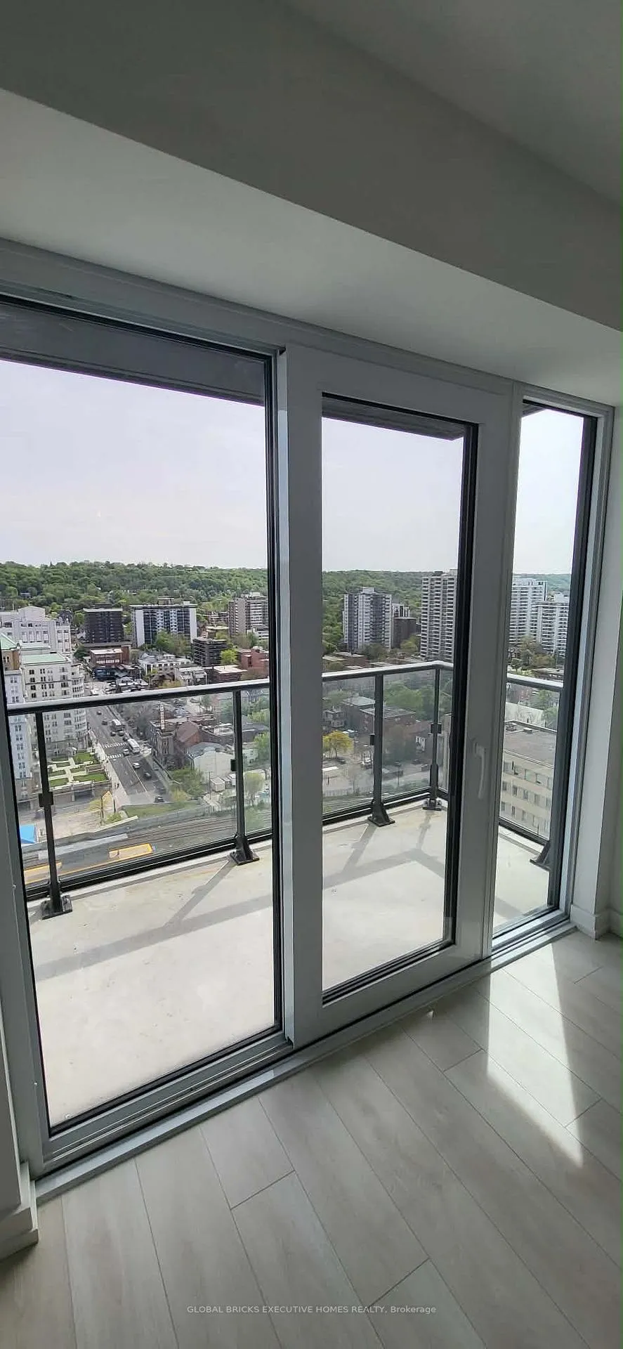 Photo 8 of Unit 2311, 75 James Street, Hamilton, Corktown — HOMEH