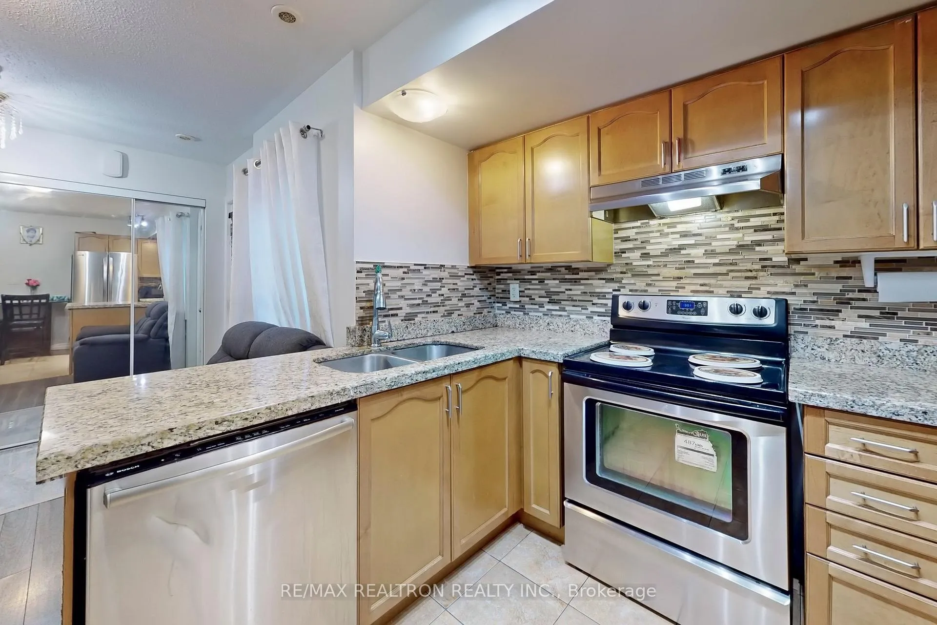Photo 4 of Unit 106, 1795 Markham Road, Scarborough, Malvern — HOMEH