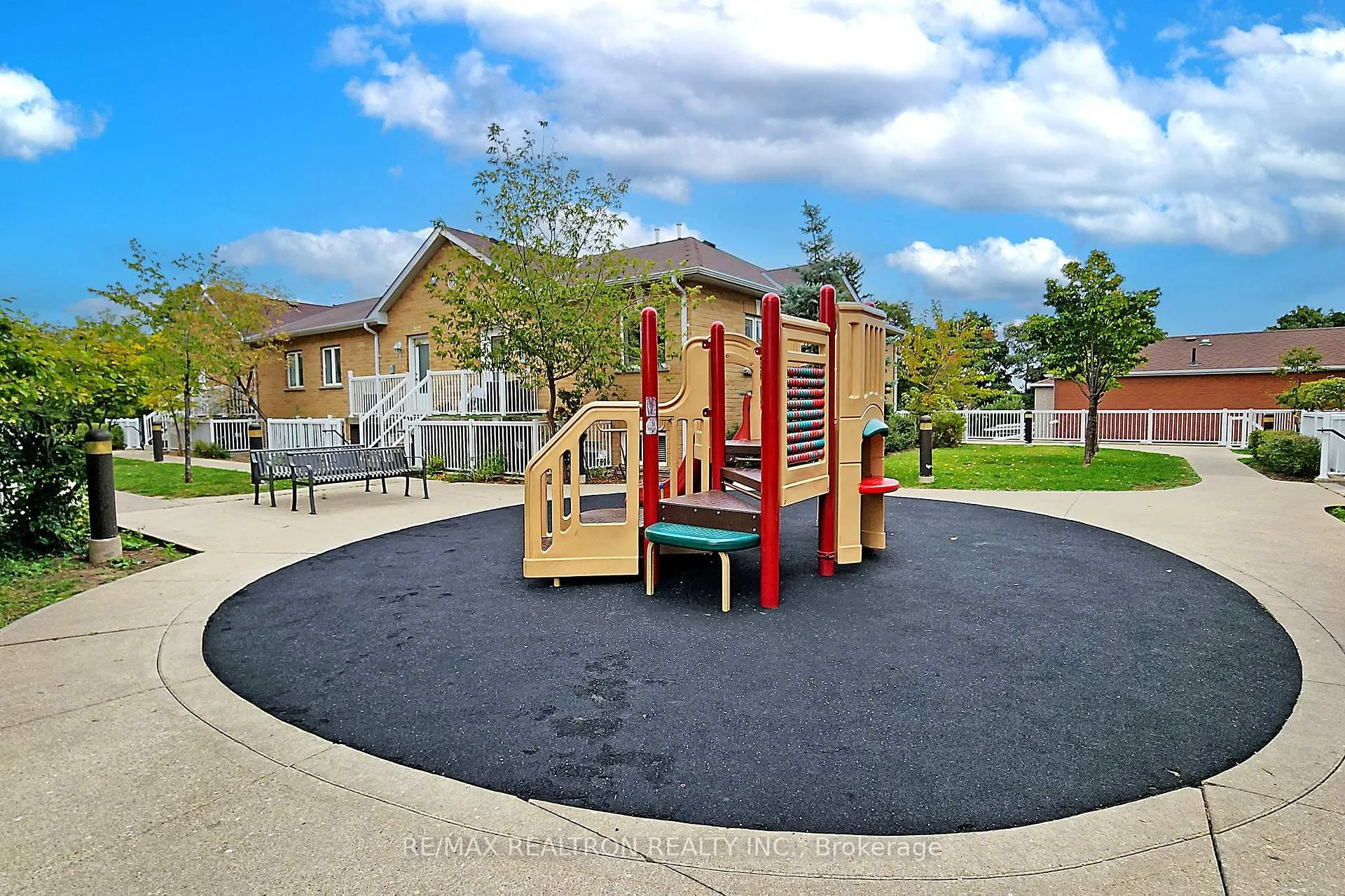 Photo 31 of Unit 106, 1795 Markham Road, Scarborough, Malvern — HOMEH