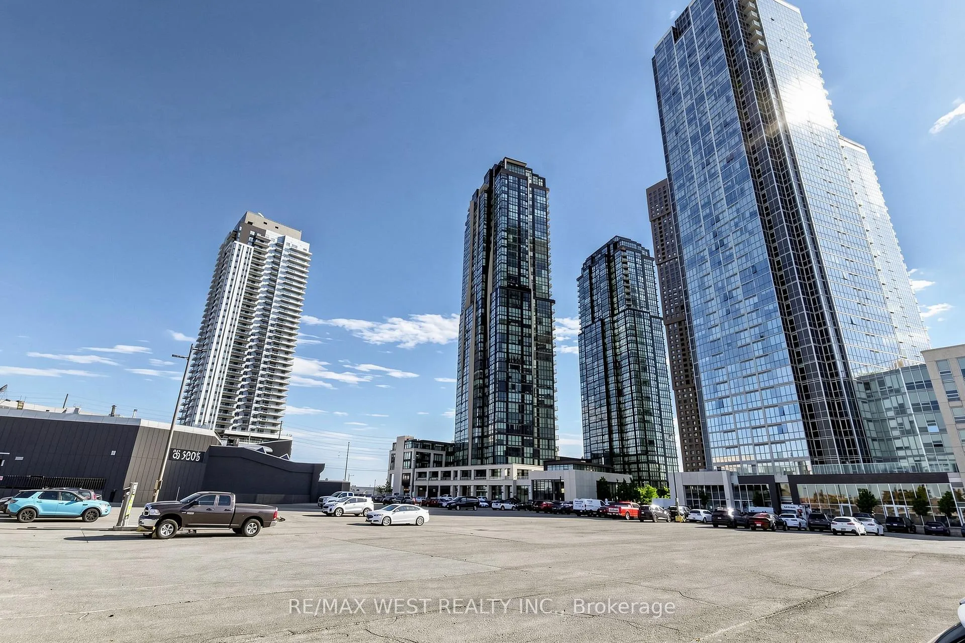 Photo 1 of Unit 2602, 2900 Highway 7 Road, Vaughan, Concord — HOMEH