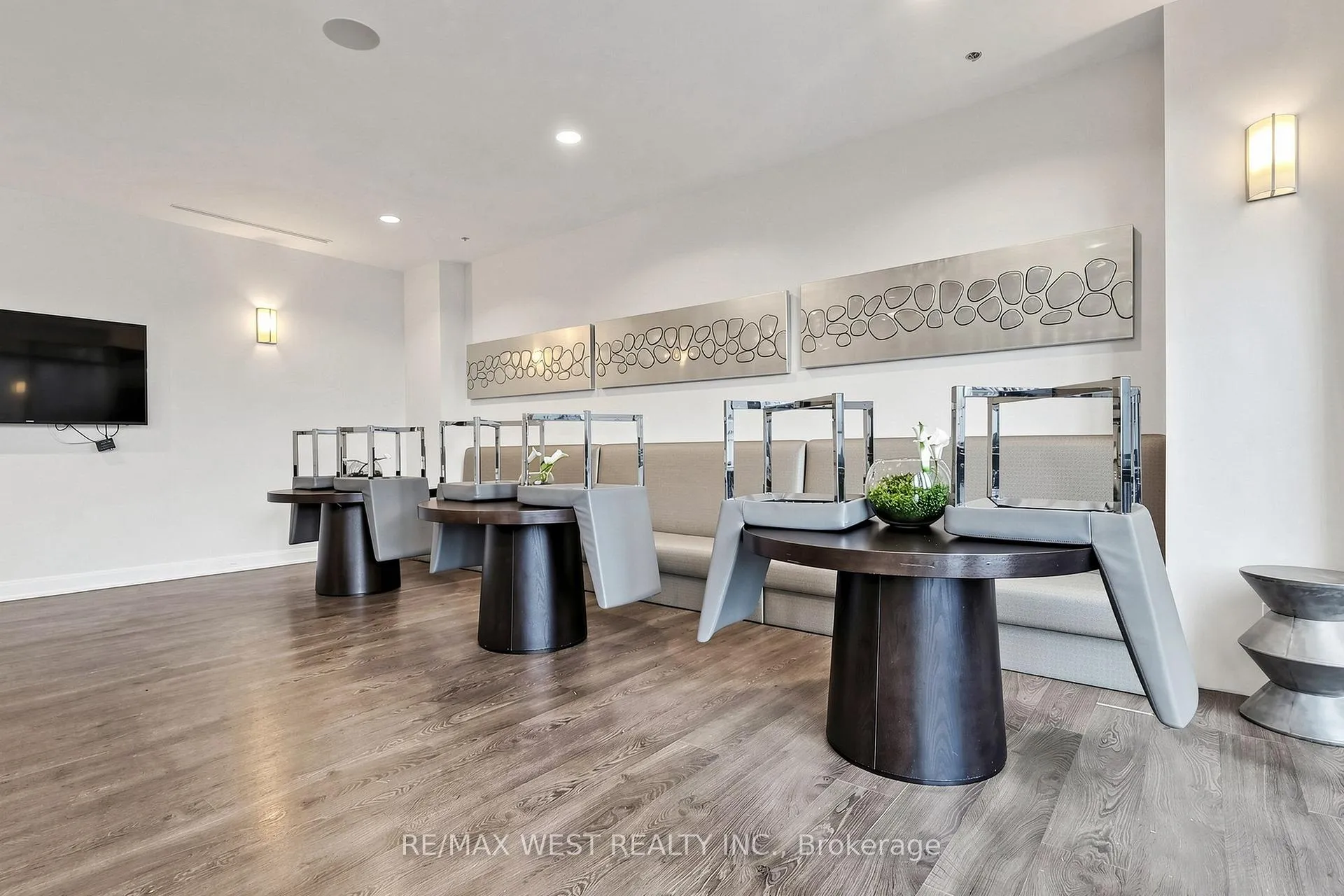 Photo 7 of Unit 2602, 2900 Highway 7 Road, Vaughan, Concord — HOMEH