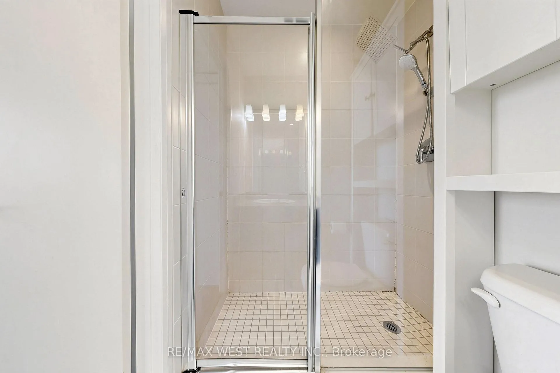 Photo 20 of Unit 2602, 2900 Highway 7 Road, Vaughan, Concord — HOMEH