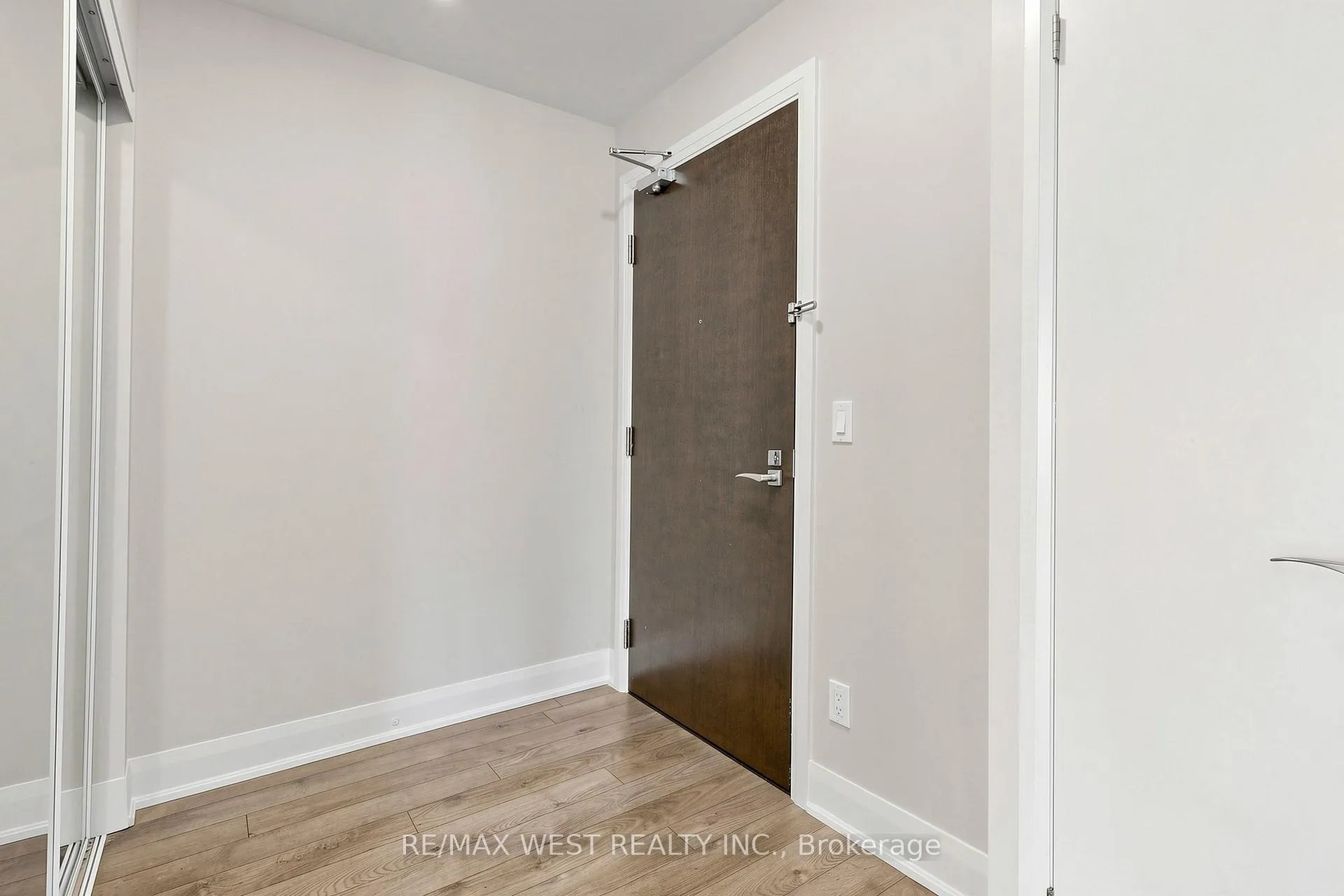 Photo 27 of Unit 2602, 2900 Highway 7 Road, Vaughan, Concord — HOMEH