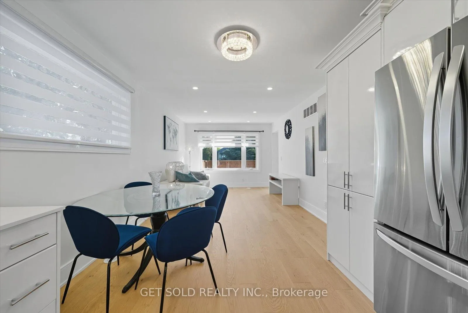 Photo 15 of 74 St Hubert Avenue, Toronto, East York — HOMEH