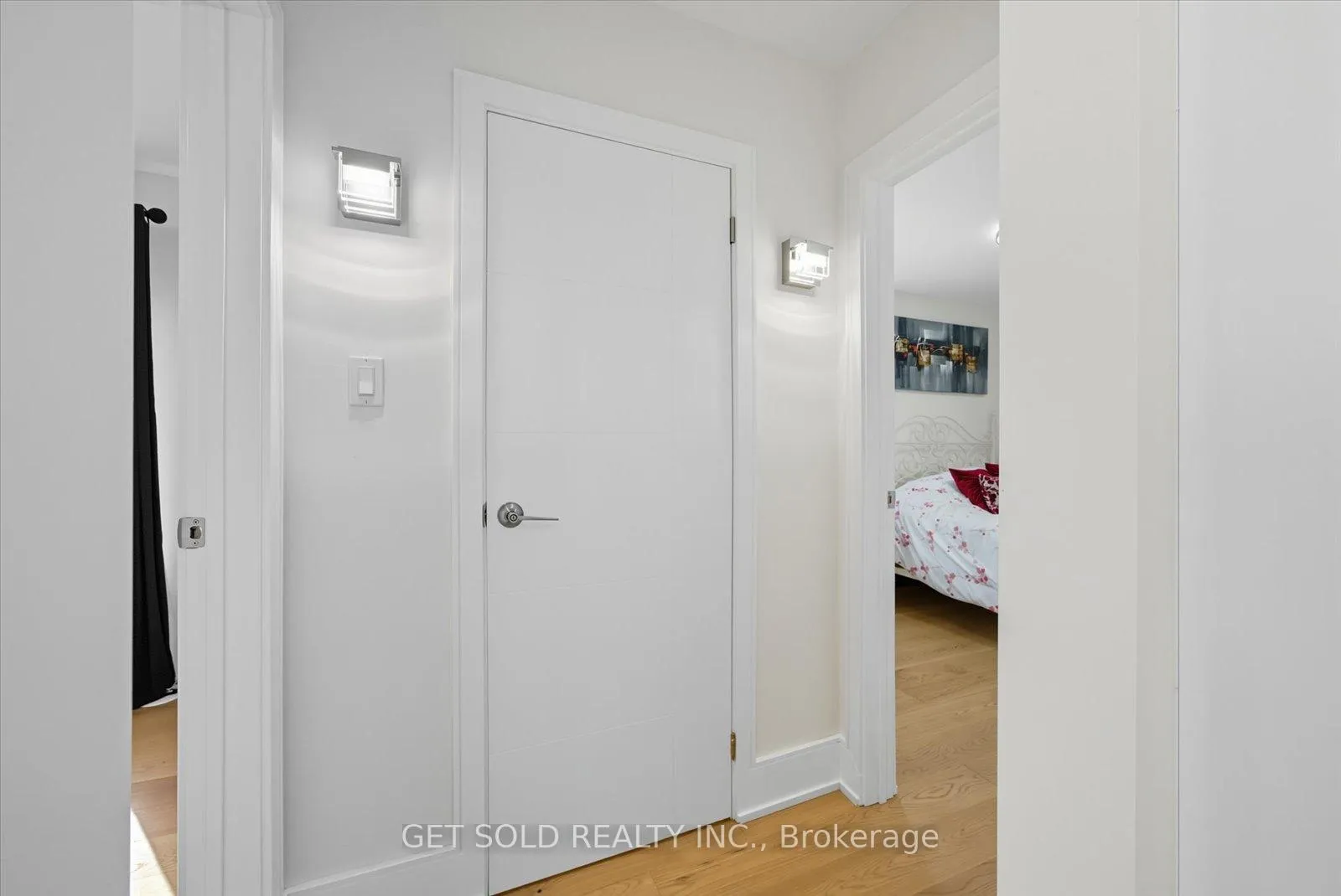 Photo 19 of 74 St Hubert Avenue, Toronto, East York — HOMEH