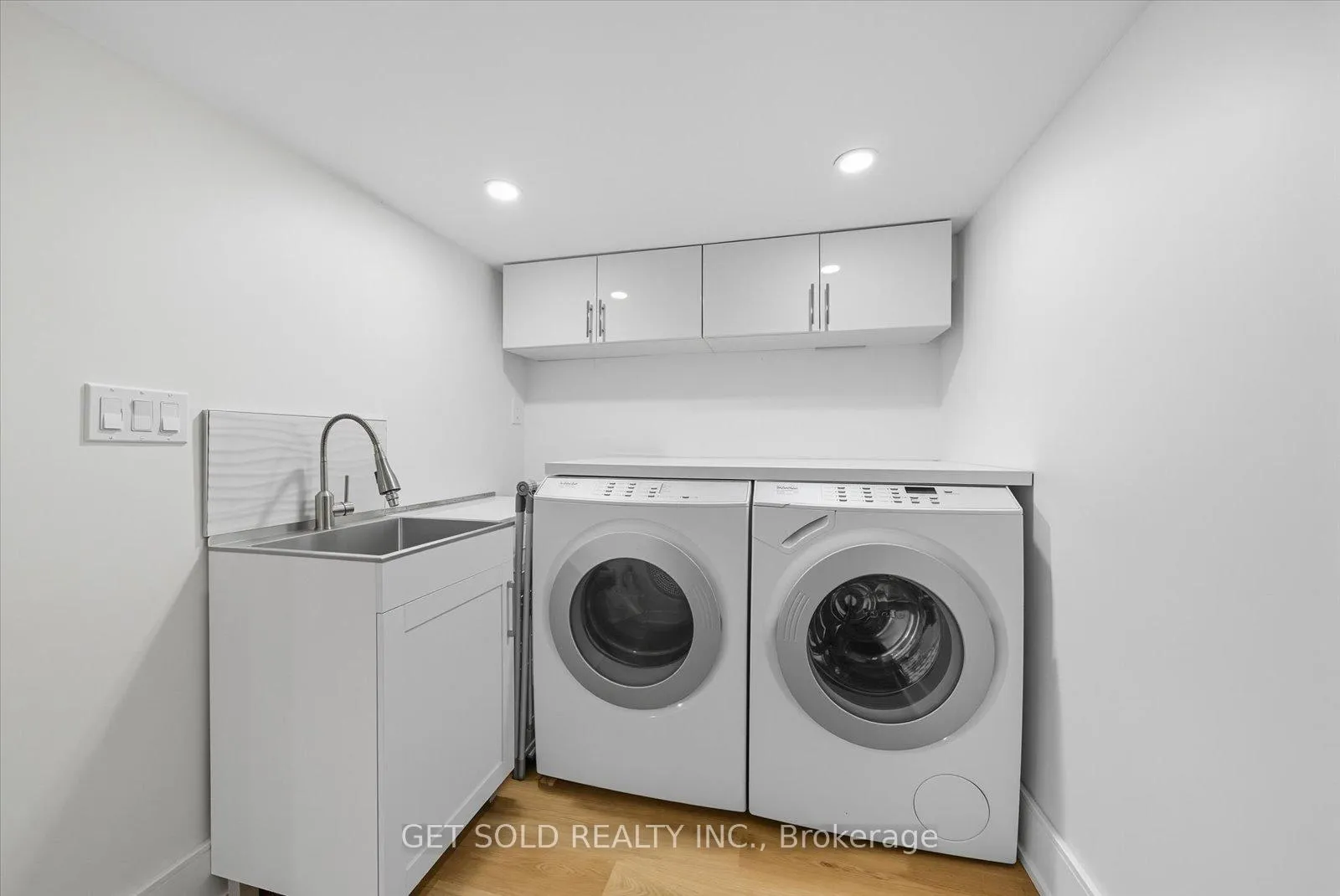 Photo 27 of 74 St Hubert Avenue, Toronto, East York — HOMEH