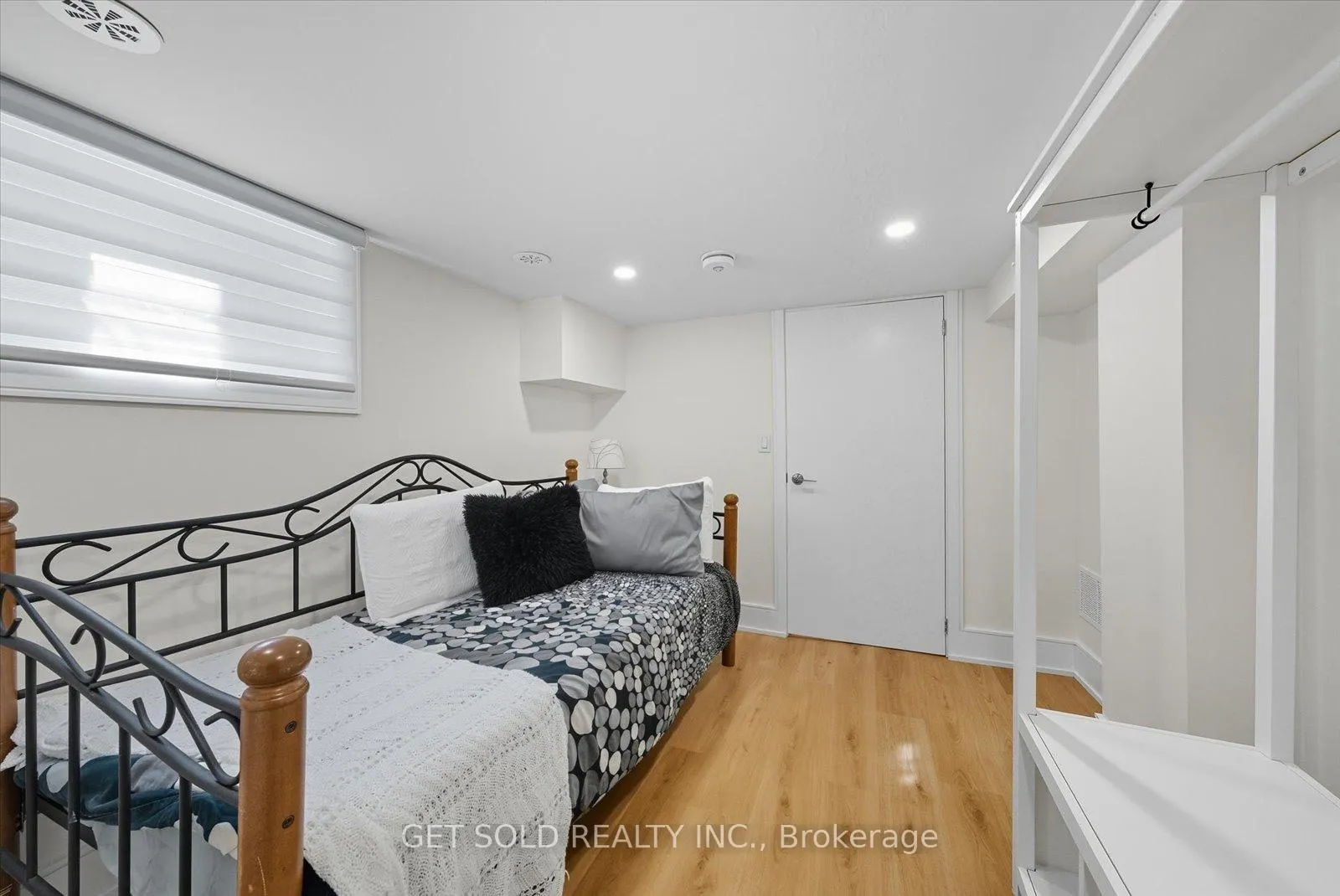 Photo 30 of 74 St Hubert Avenue, Toronto, East York — HOMEH