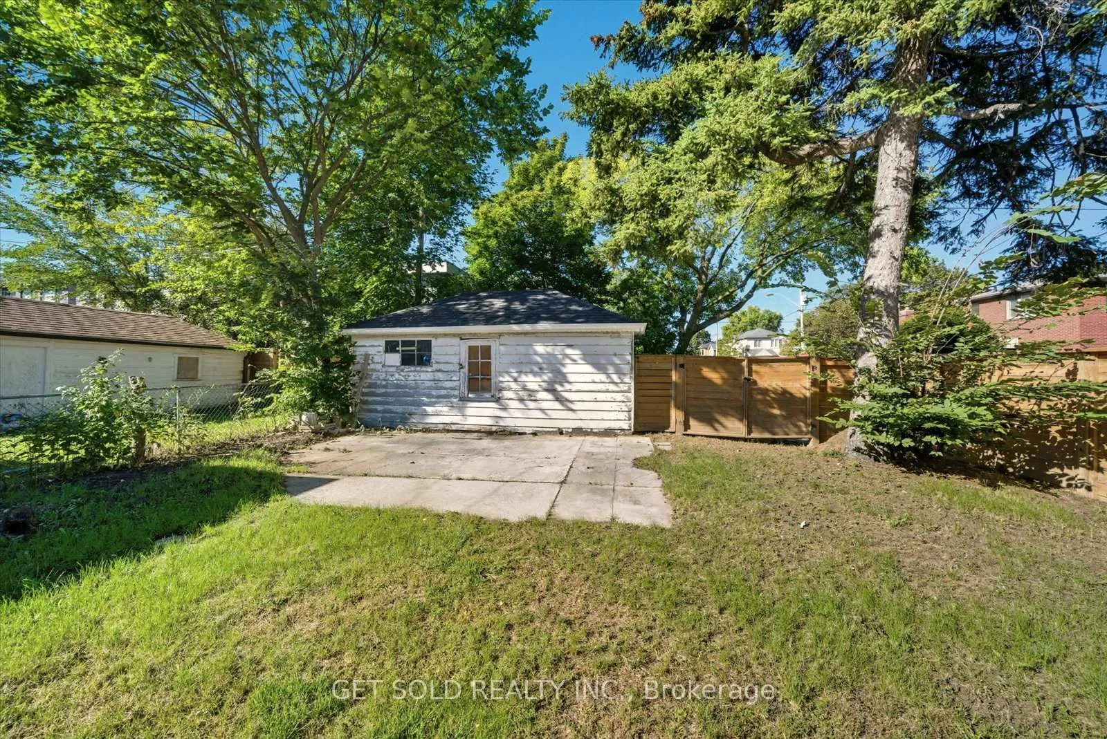 Photo 38 of 74 St Hubert Avenue, Toronto, East York — HOMEH