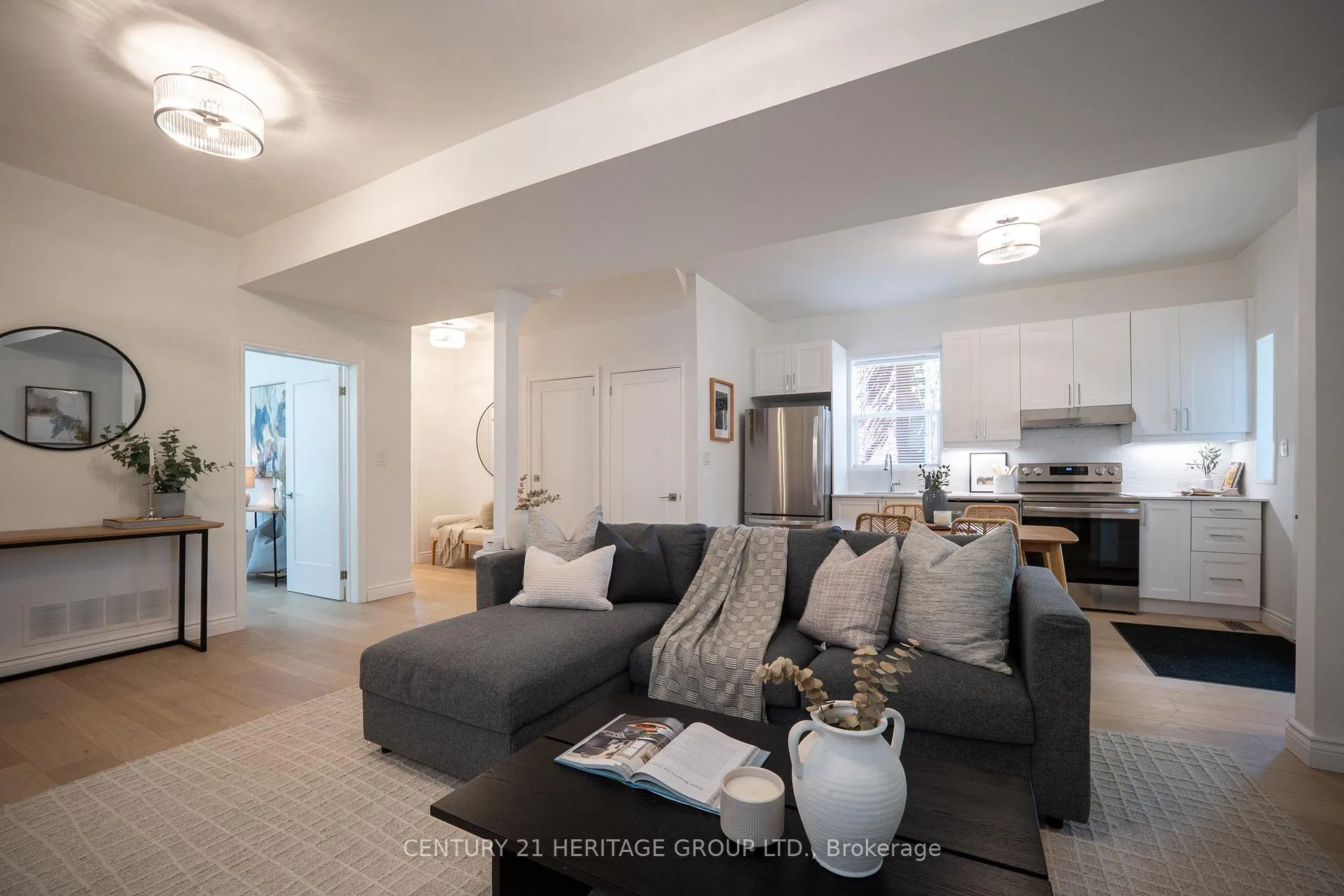 Photo 8 of 295 Locke Street S, Hamilton, Kirkendall — HOMEH