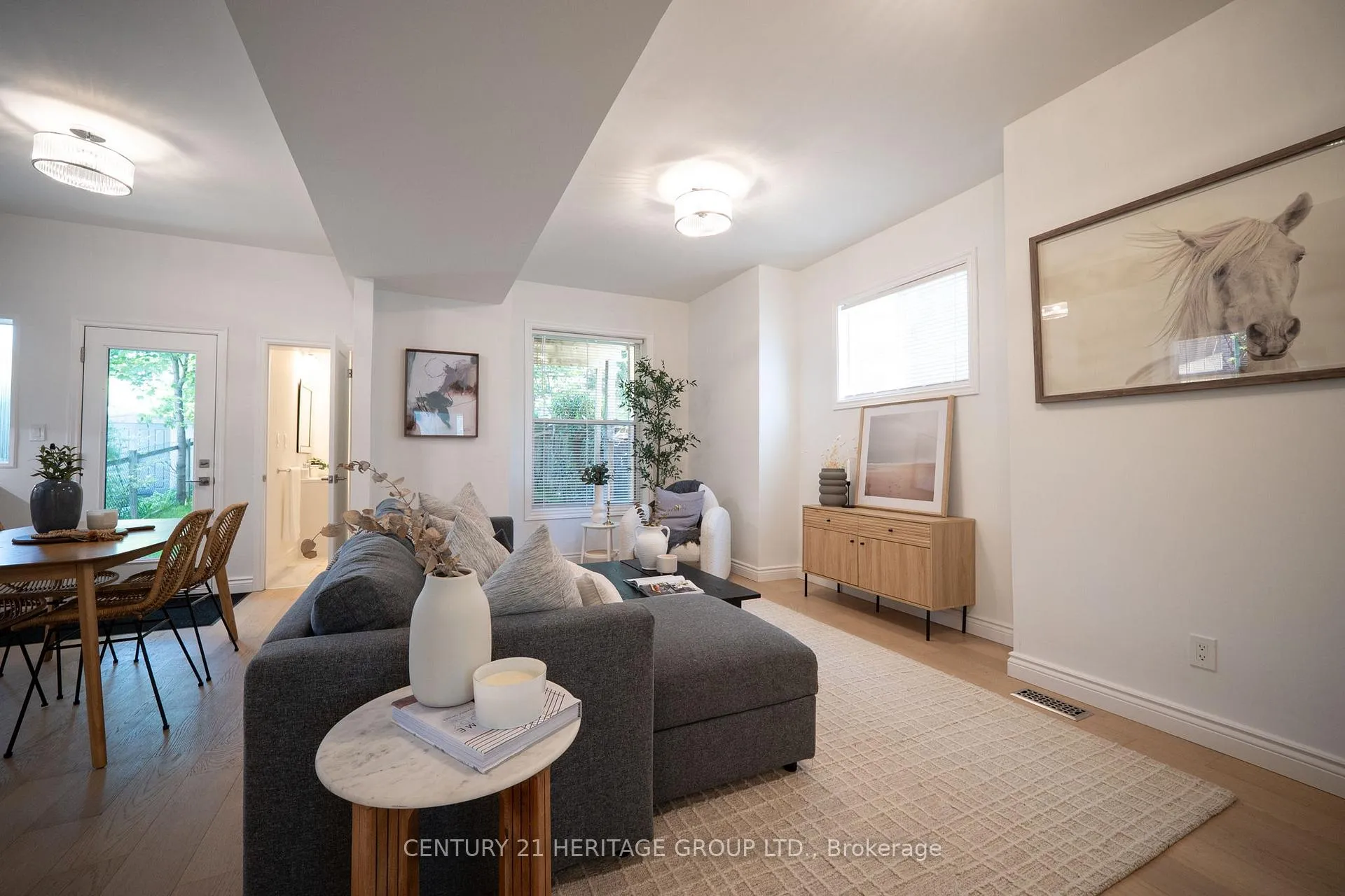 Photo 10 of 295 Locke Street S, Hamilton, Kirkendall — HOMEH