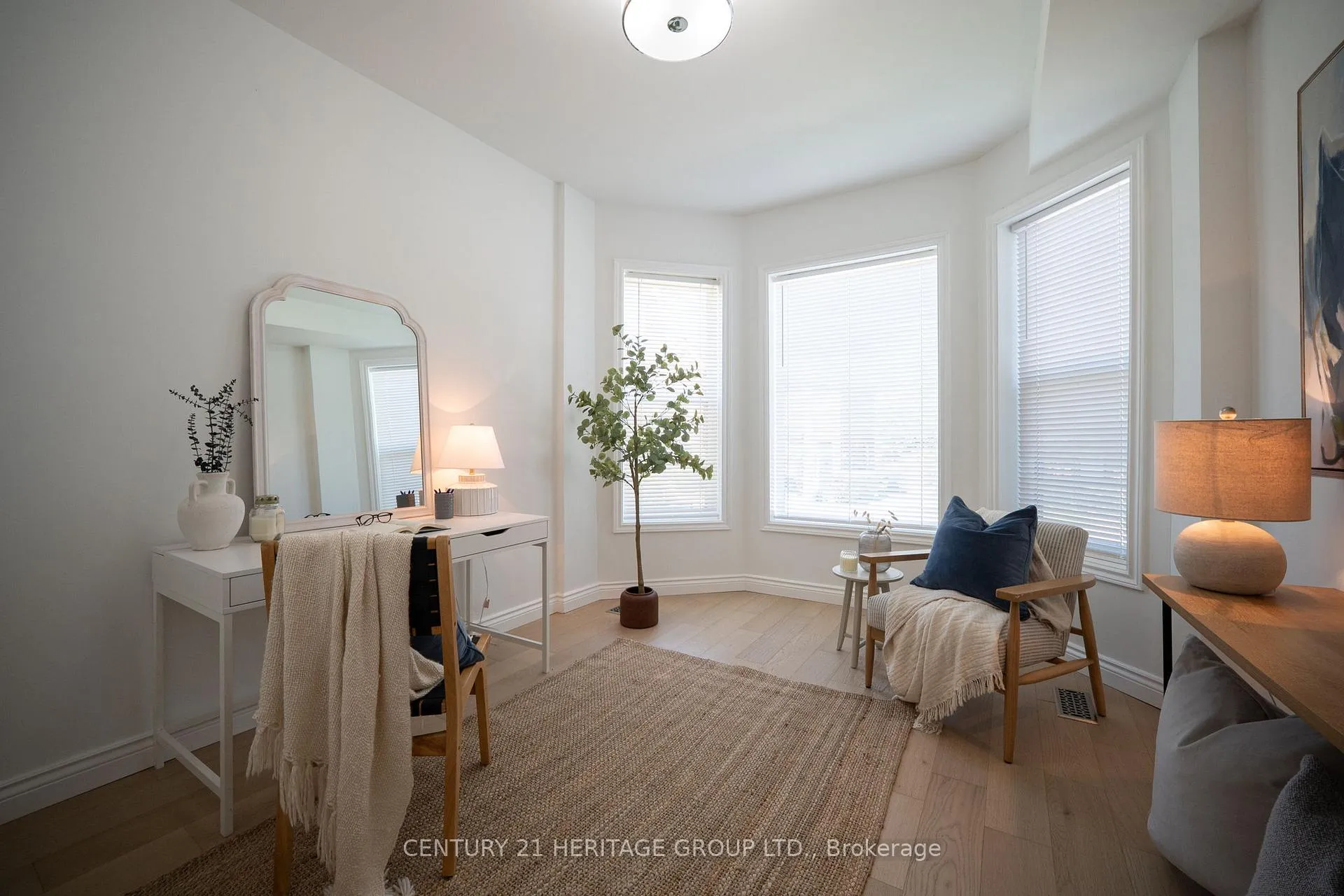 Photo 17 of 295 Locke Street S, Hamilton, Kirkendall — HOMEH