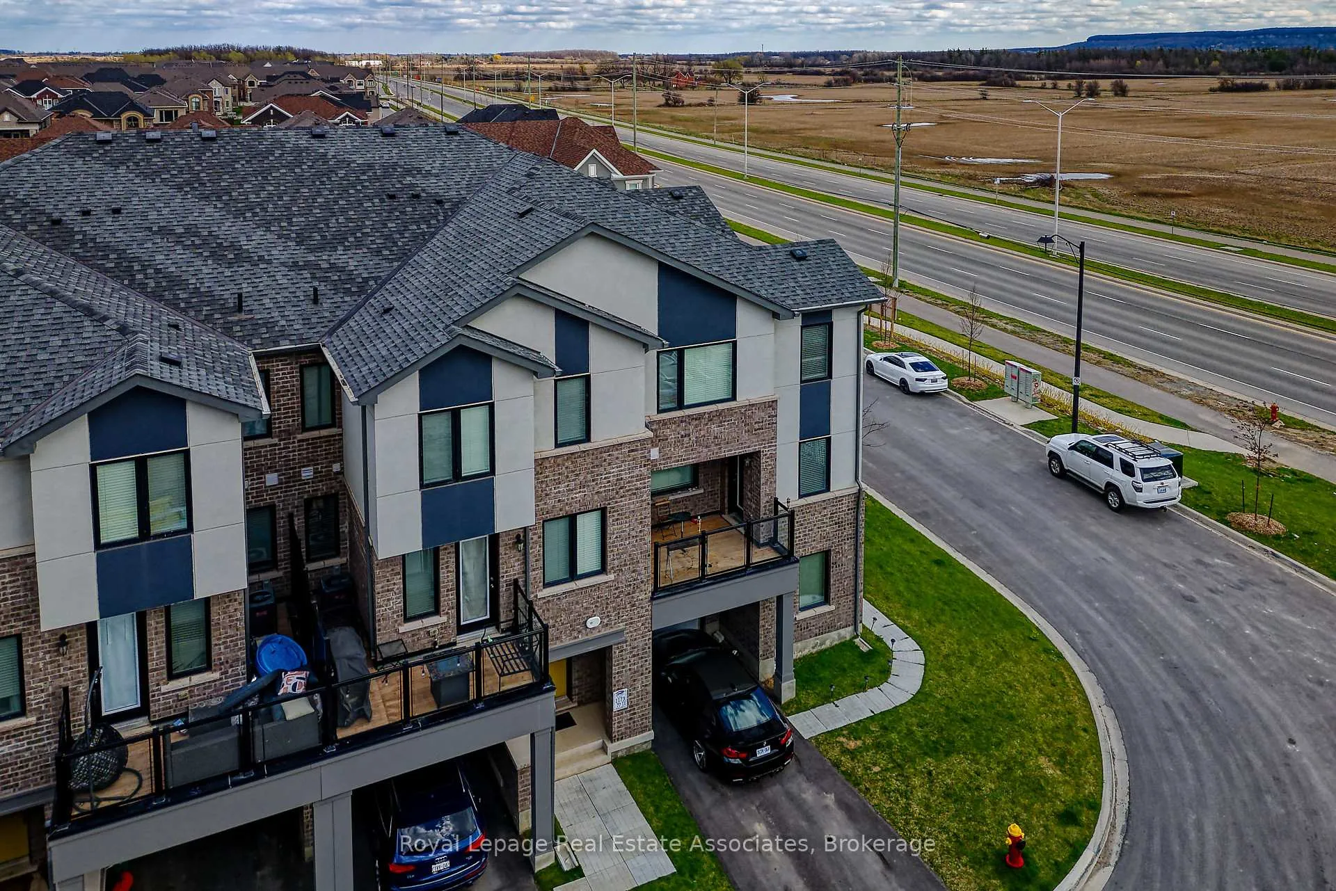 Photo 2 of 488 Bellflower Court, Milton, Walker — HOMEH