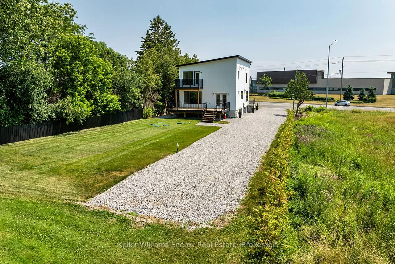 Photo 15 of 2246 Highway 2, Clarington, Rural Clarington — HOMEH