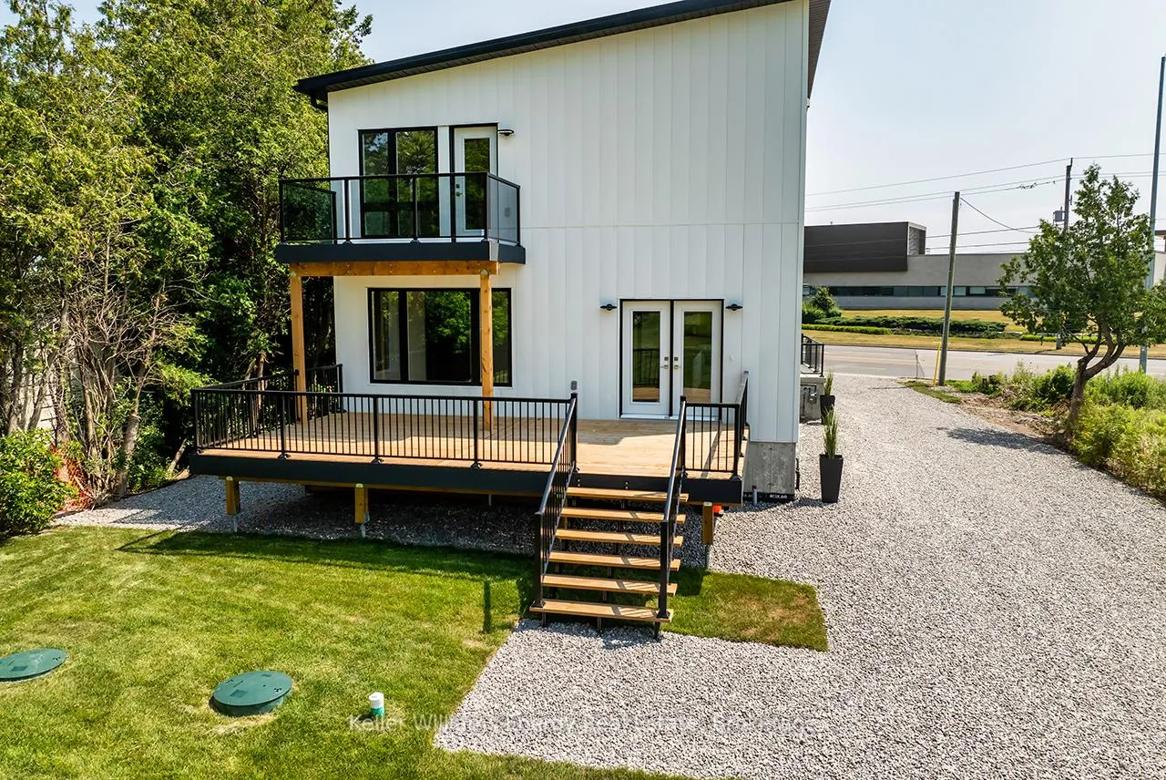 Photo 16 of 2246 Highway 2, Clarington, Rural Clarington — HOMEH