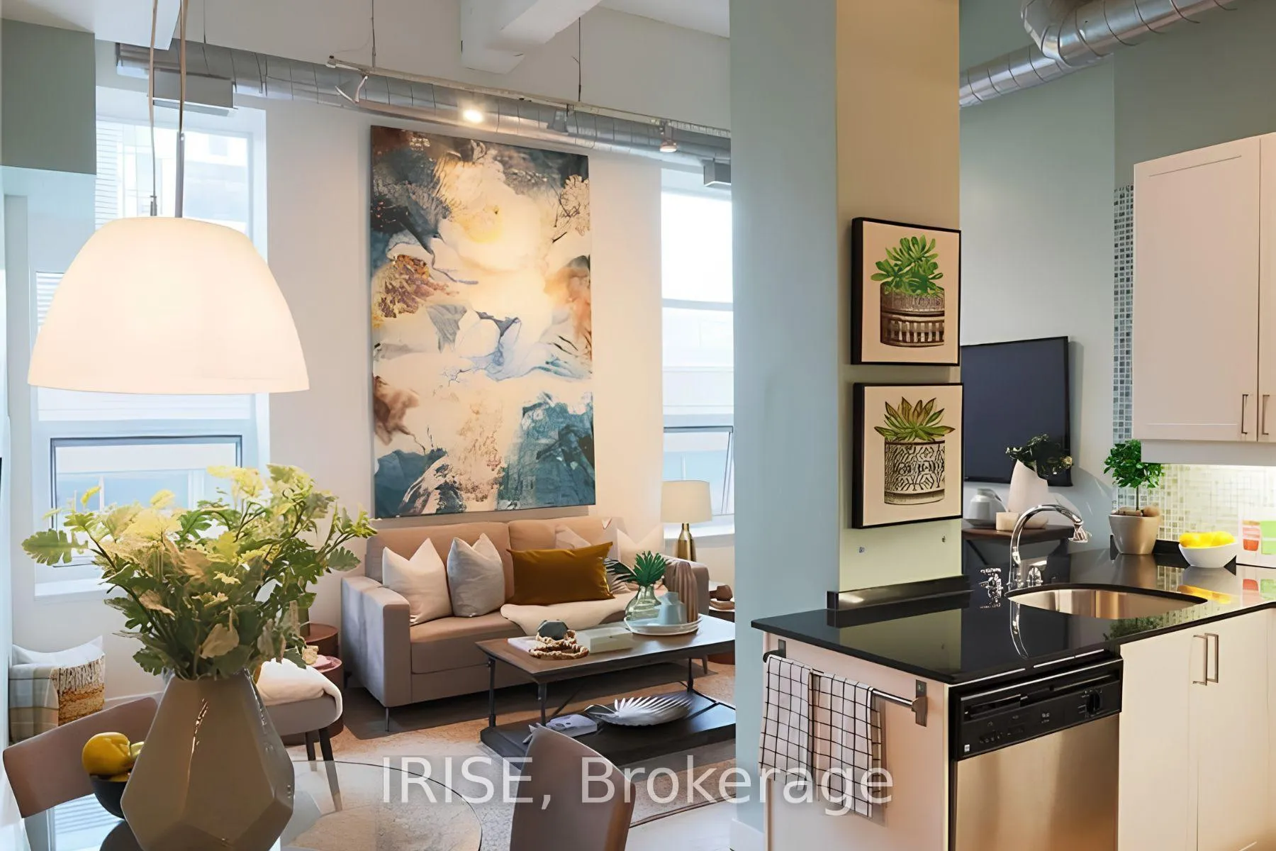 Front of Unit 408, 135 Dalhousie Street W