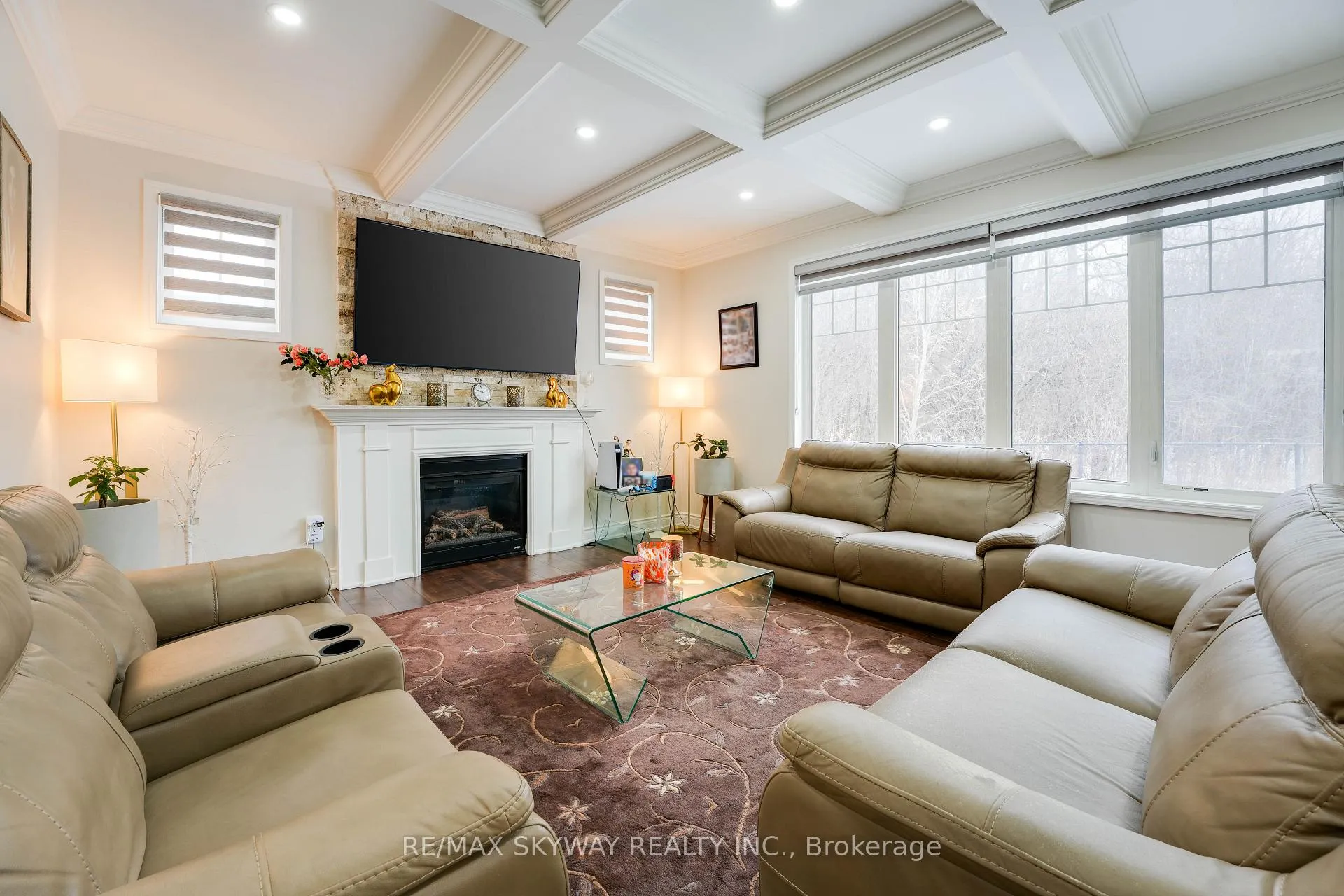 Photo 11 of 67 Veterans Drive, Brampton, Northwest Brampton — HOMEH