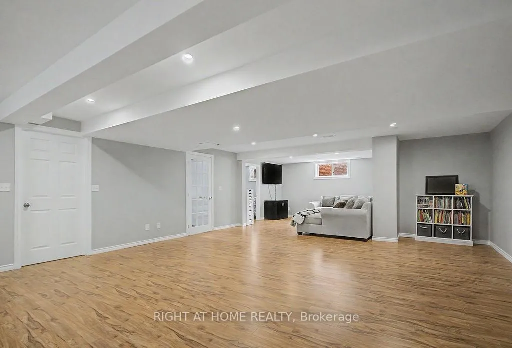 Photo 35 of 270 Ivey Crescent, Cobourg — HOMEH