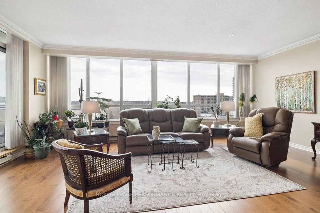 Photo 7 of Unit 905, 1480 Riverside Drive, Ottawa, Riverview Park — HOMEH
