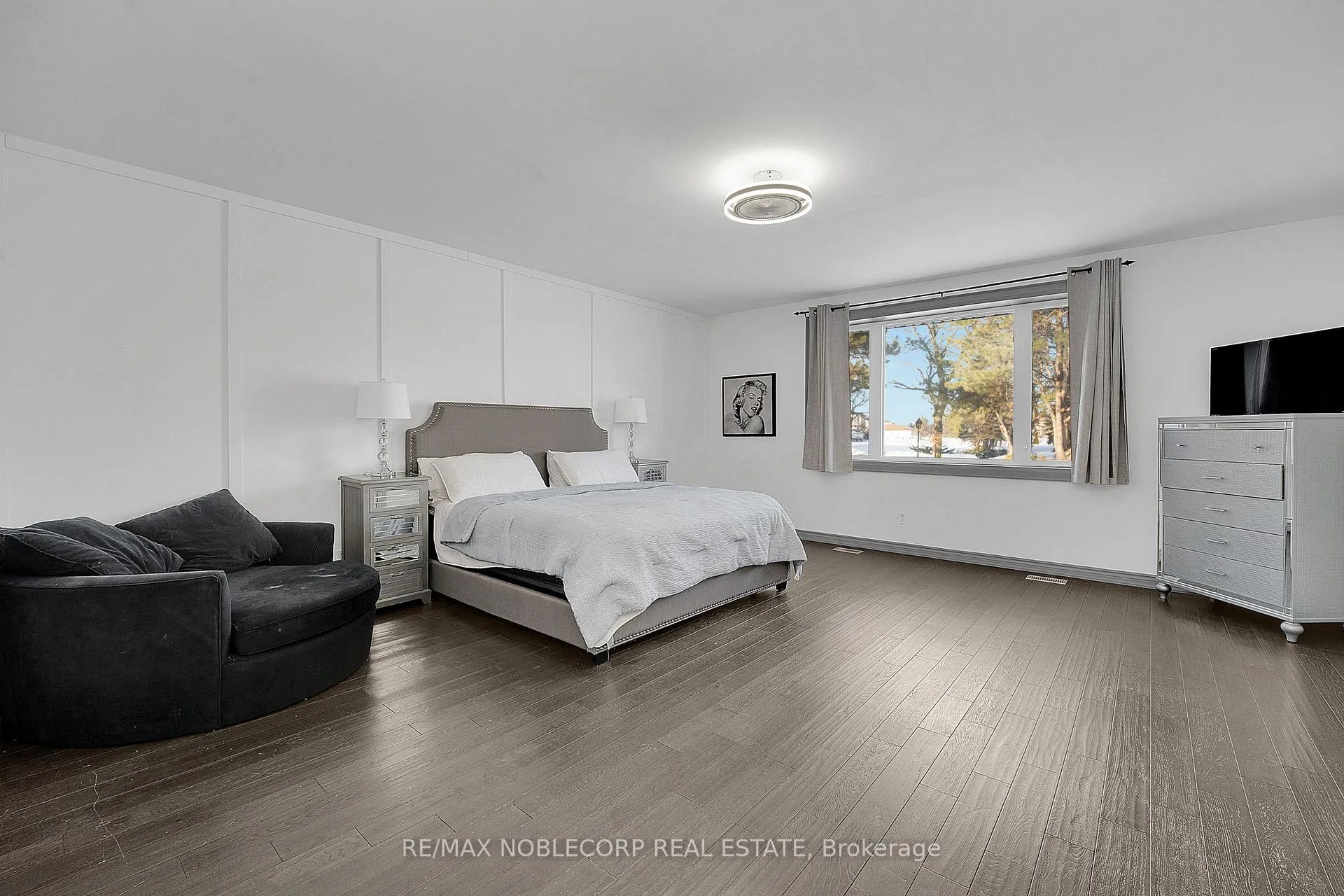 Photo 16 of 14 Bowman Avenue, Brampton, Toronto Gore Rural Estate — HOMEH