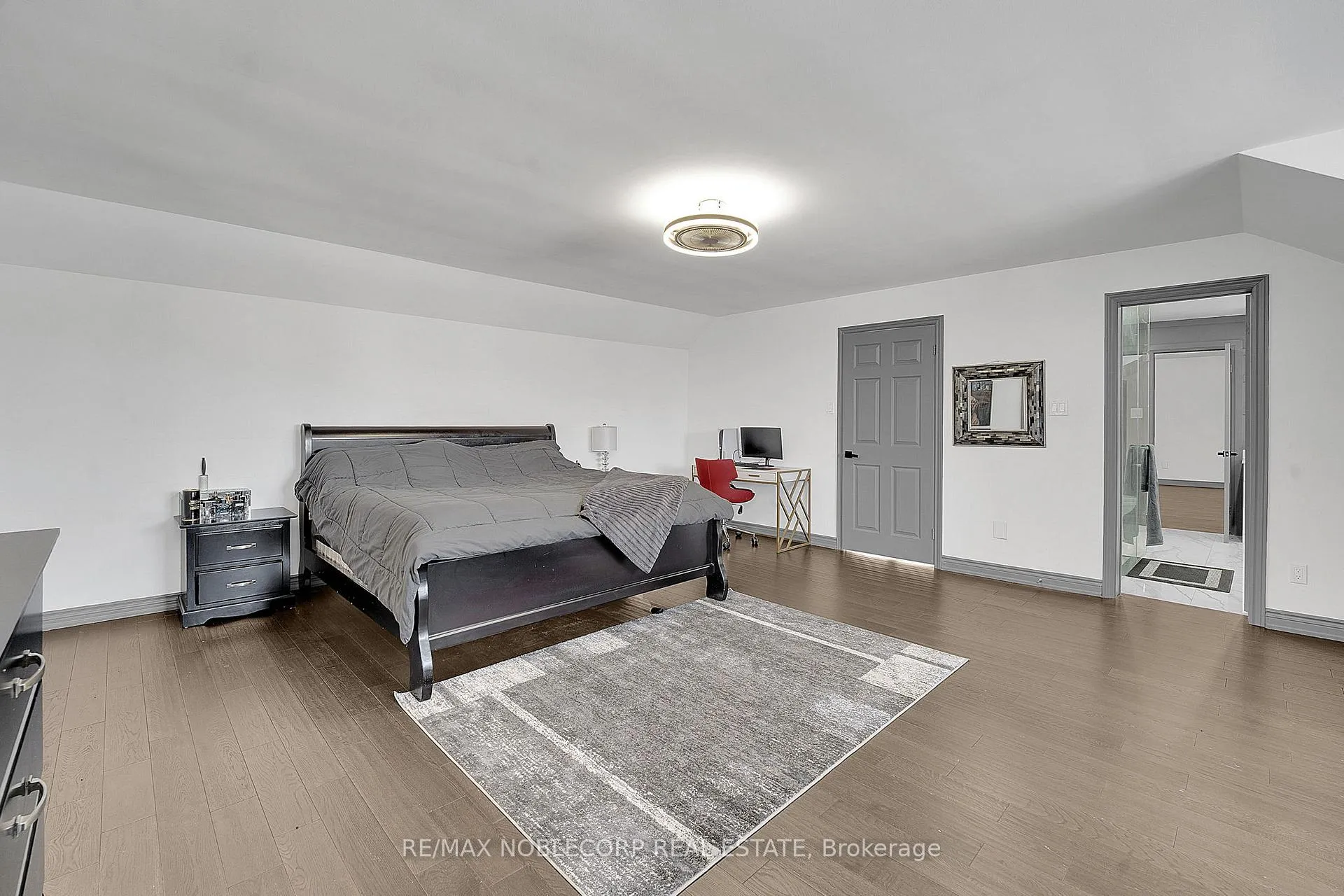 Photo 29 of 14 Bowman Avenue, Brampton, Toronto Gore Rural Estate — HOMEH