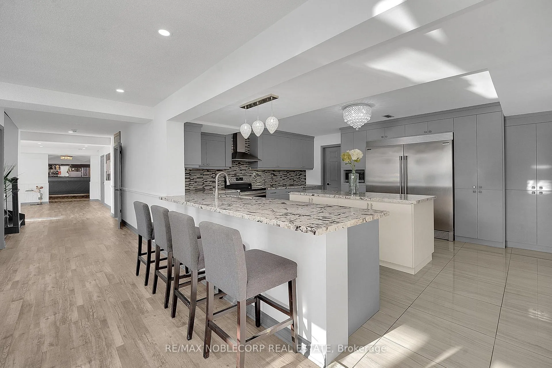 Photo 32 of 14 Bowman Avenue, Brampton, Toronto Gore Rural Estate — HOMEH