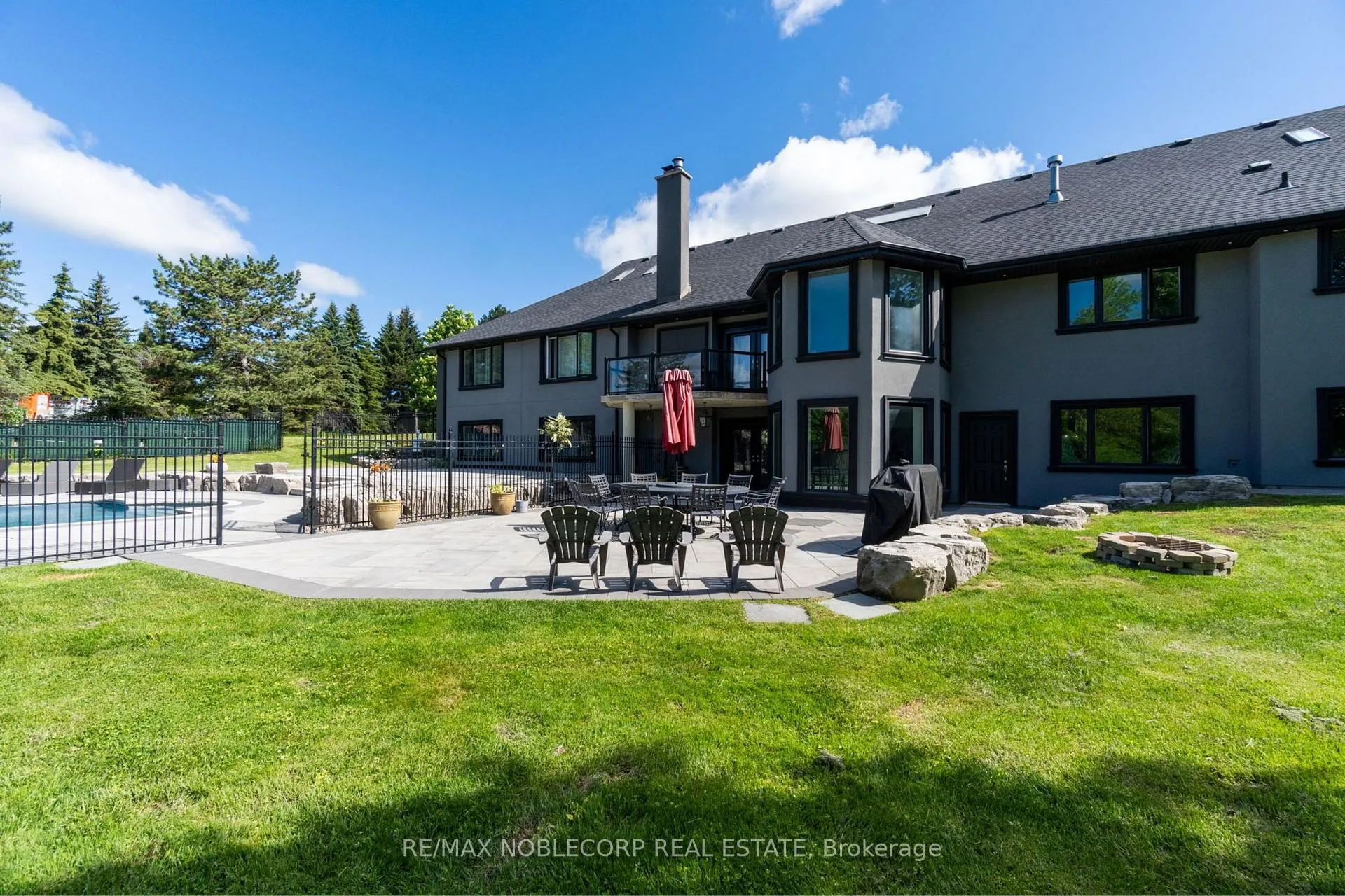 Photo 46 of 14 Bowman Avenue, Brampton, Toronto Gore Rural Estate — HOMEH