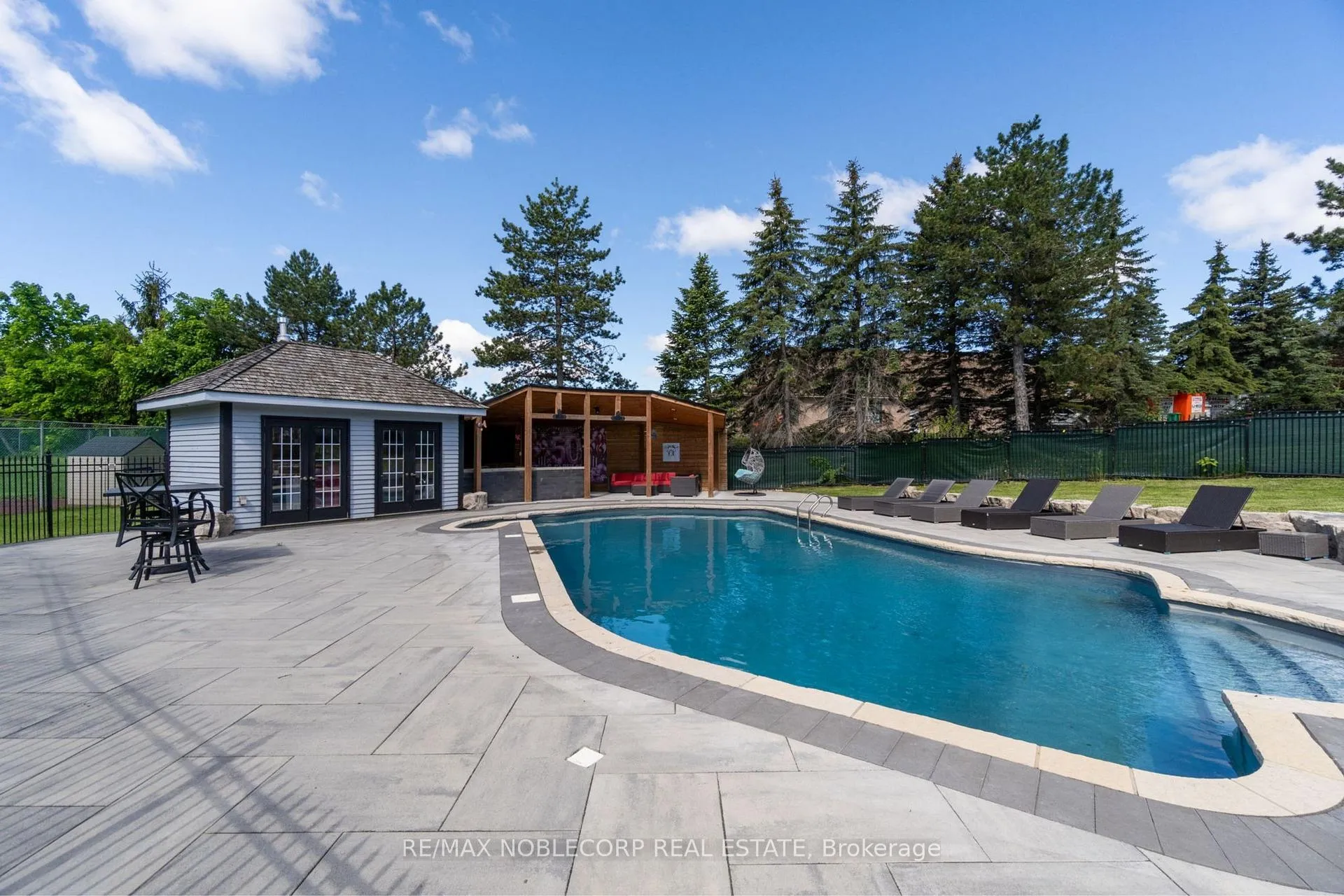 Photo 48 of 14 Bowman Avenue, Brampton, Toronto Gore Rural Estate — HOMEH