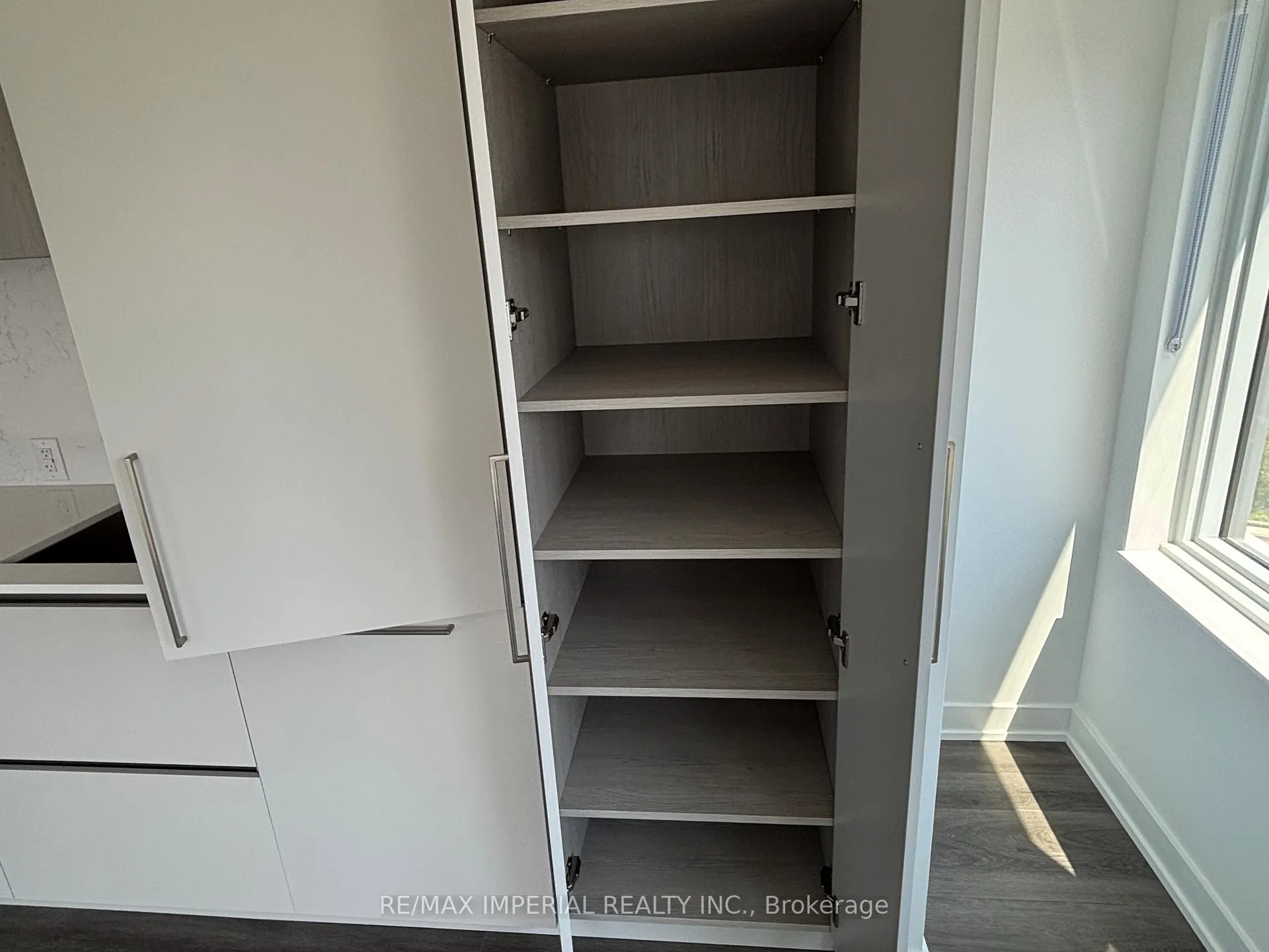 Photo 21 of Unit 1410, 609 Sherborne Street, Toronto, North St. James Town — HOMEH