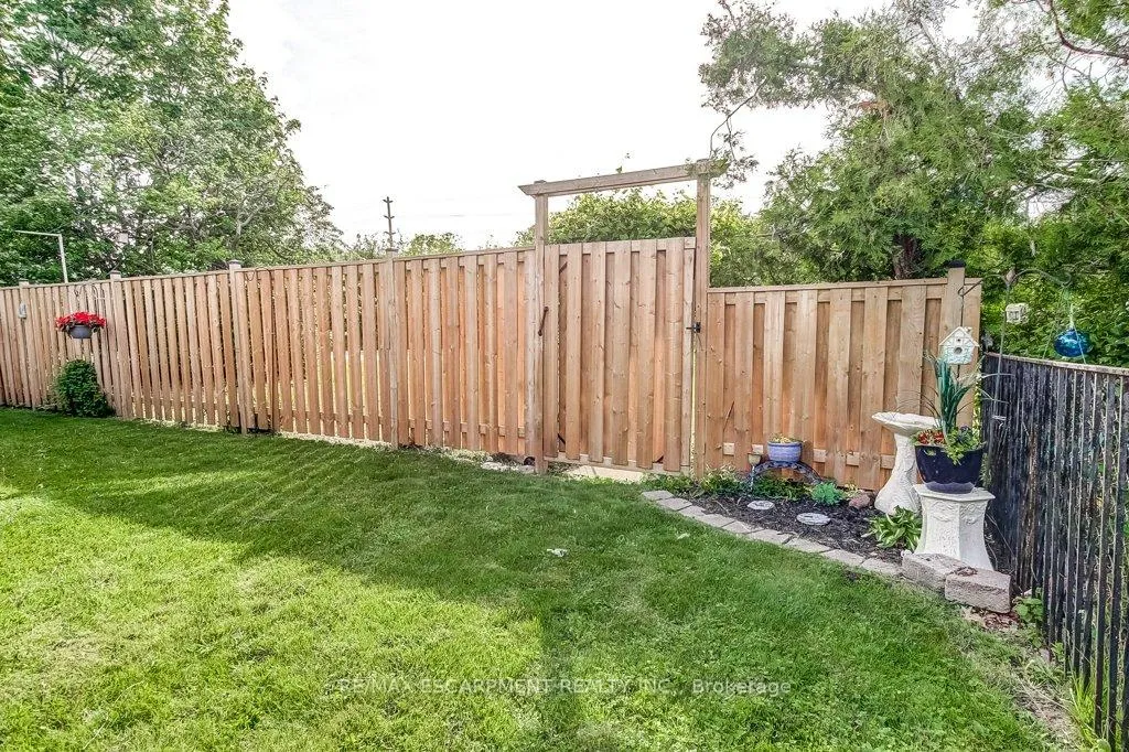 Photo 27 of 633 Sheraton Road, Burlington, Appleby — HOMEH