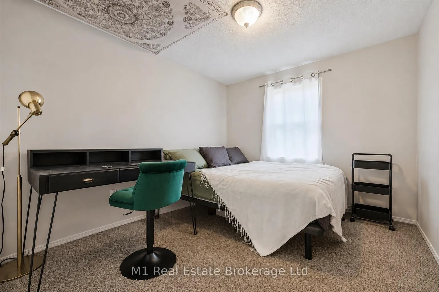 Photo 27 of Unit 27, 124 Gosling Gardens, Guelph, Clairfields/Hanlon Business Park — HOMEH