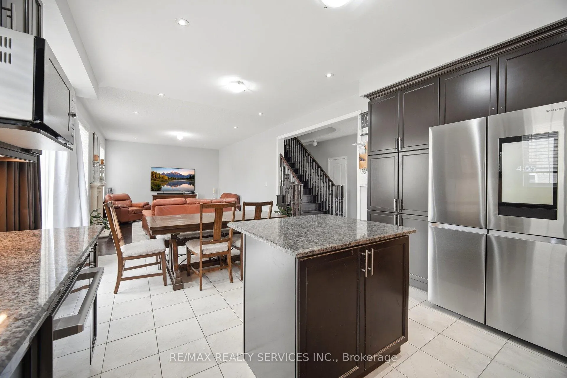 Photo 15 of 39 Templehill Road, Brampton, Sandringham-Wellington — HOMEH