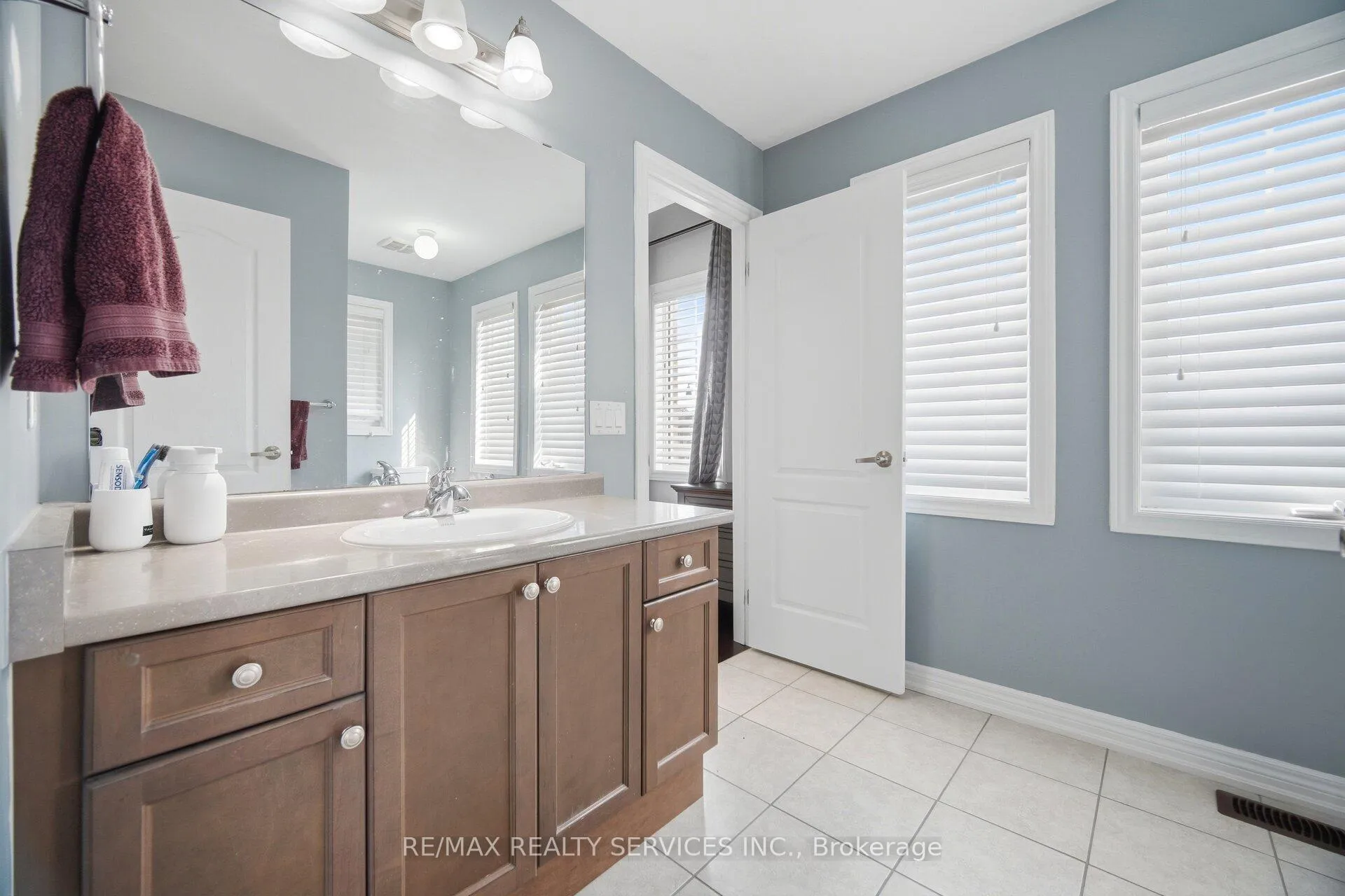 Photo 36 of 39 Templehill Road, Brampton, Sandringham-Wellington — HOMEH
