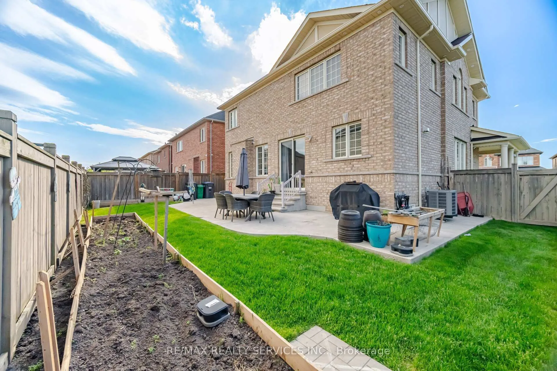 Photo 38 of 39 Templehill Road, Brampton, Sandringham-Wellington — HOMEH