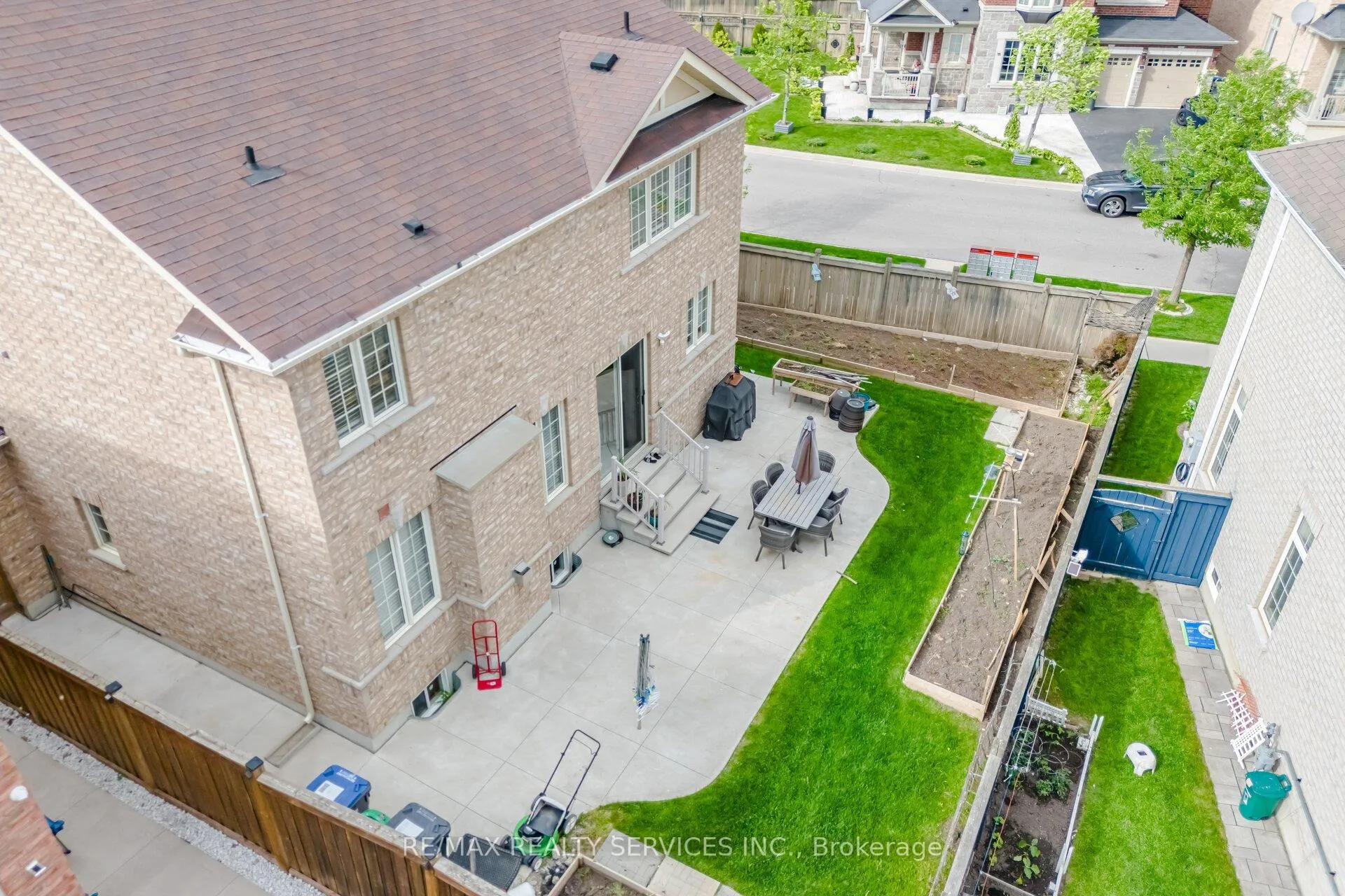 Photo 42 of 39 Templehill Road, Brampton, Sandringham-Wellington — HOMEH