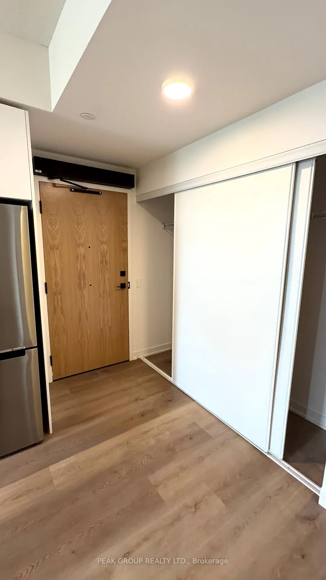 Front of Unit 1003, 33 Erie Avenue