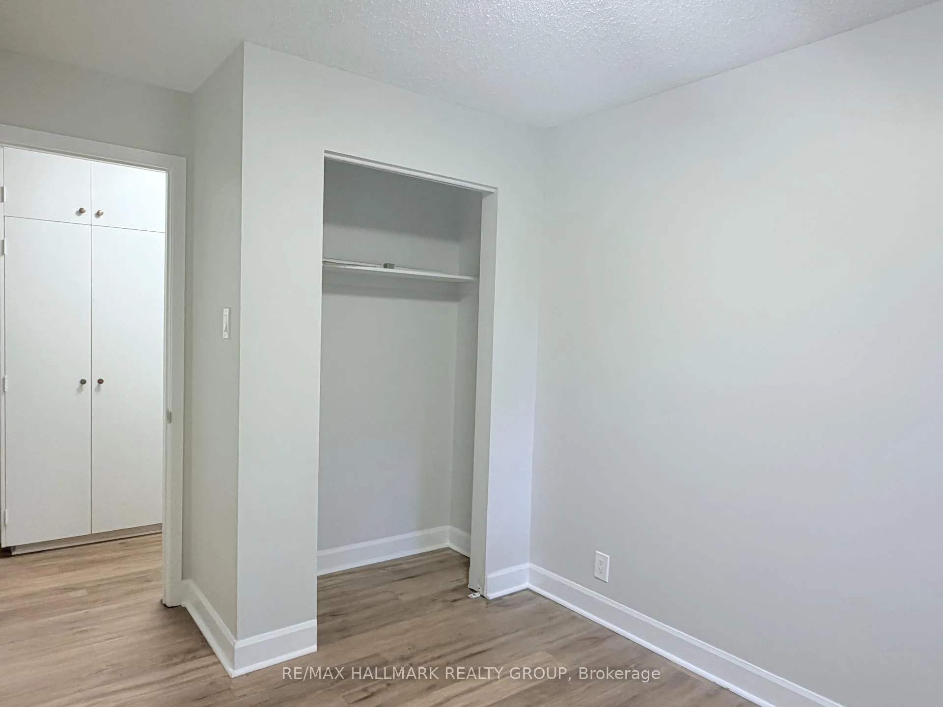 Photo 16 of 470 Pleasant Park Road, Ottawa, Alta Vista/Faircrest Heights — HOMEH