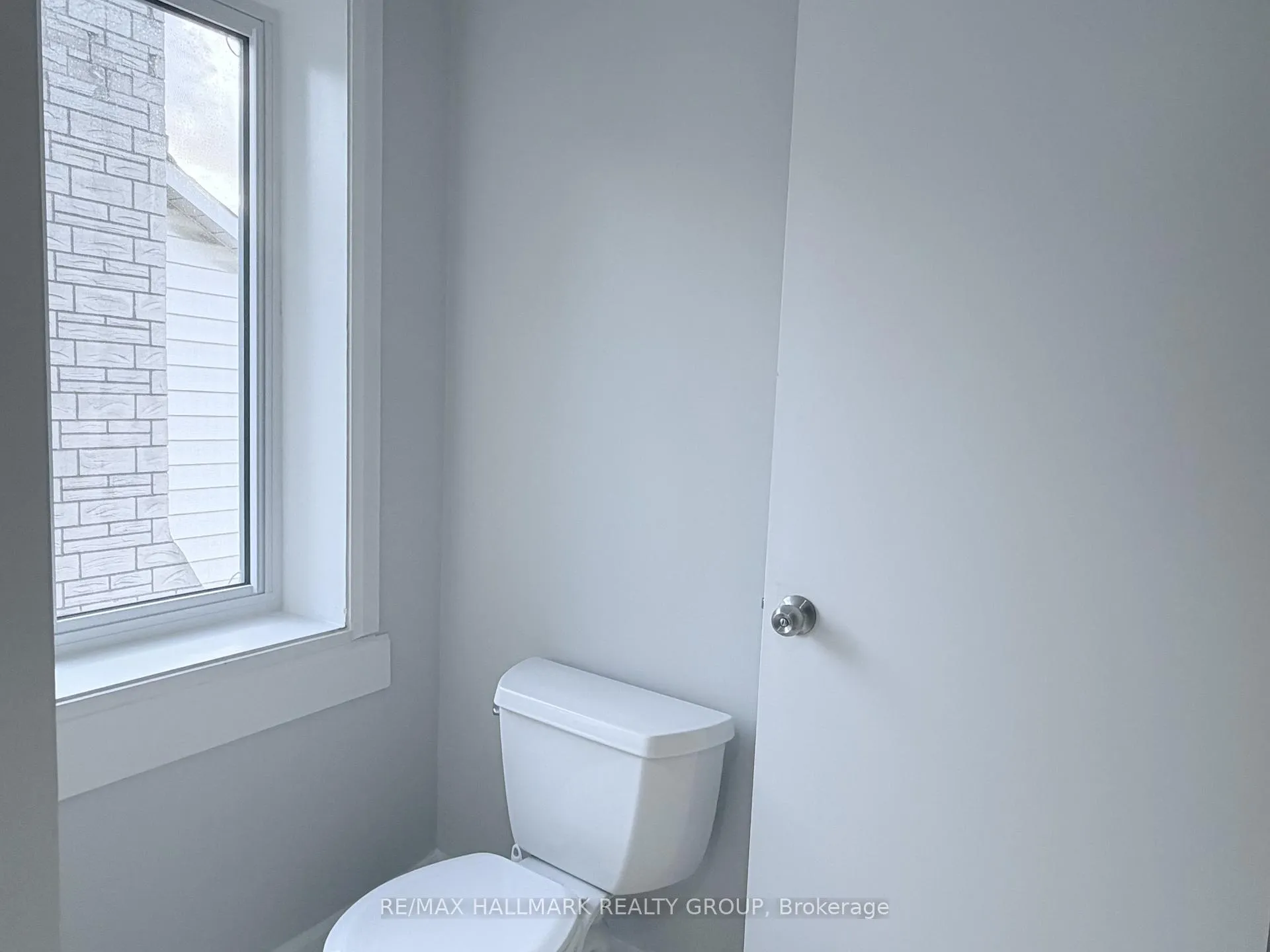 Photo 20 of 470 Pleasant Park Road, Ottawa, Alta Vista/Faircrest Heights — HOMEH