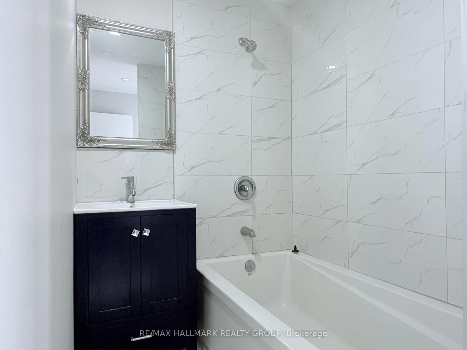 Photo 21 of 470 Pleasant Park Road, Ottawa, Alta Vista/Faircrest Heights — HOMEH
